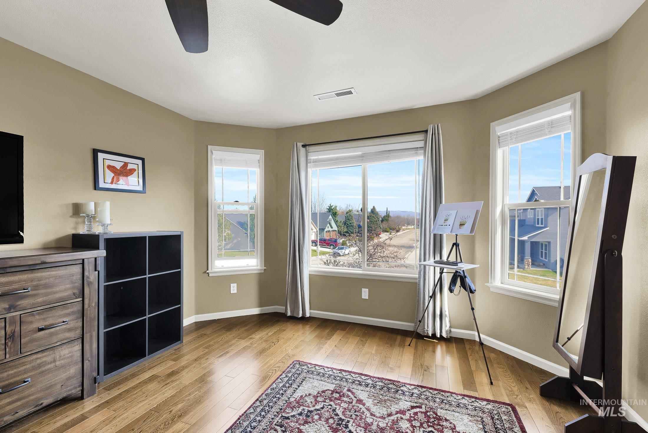 4121 N Frandon Ave, Meridian, Idaho 83646, 5 Bedrooms, 2.5 Bathrooms, Residential For Sale, Price $724,900, 98977781