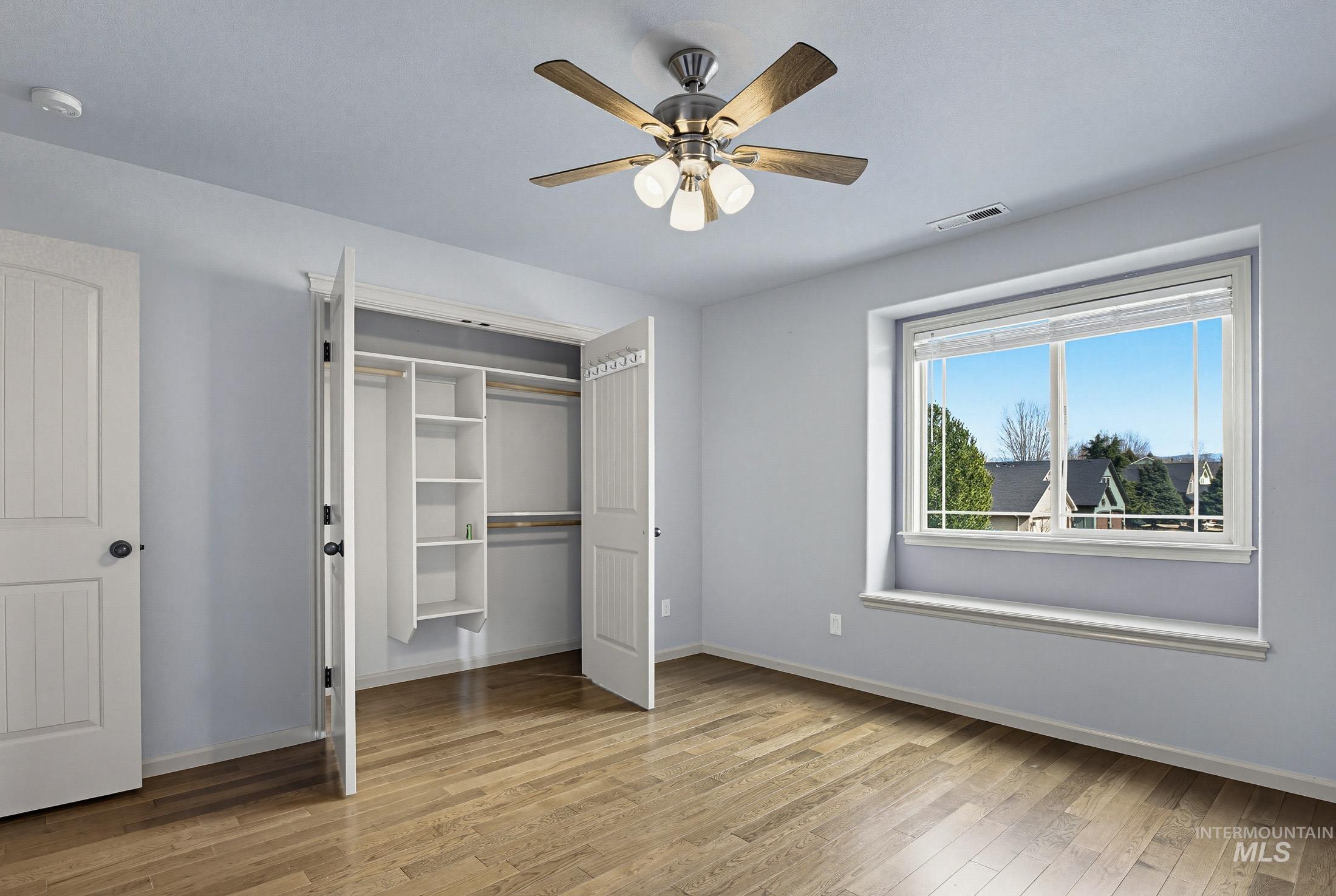 4121 N Frandon Ave, Meridian, Idaho 83646, 5 Bedrooms, 2.5 Bathrooms, Residential For Sale, Price $724,900, 98977781