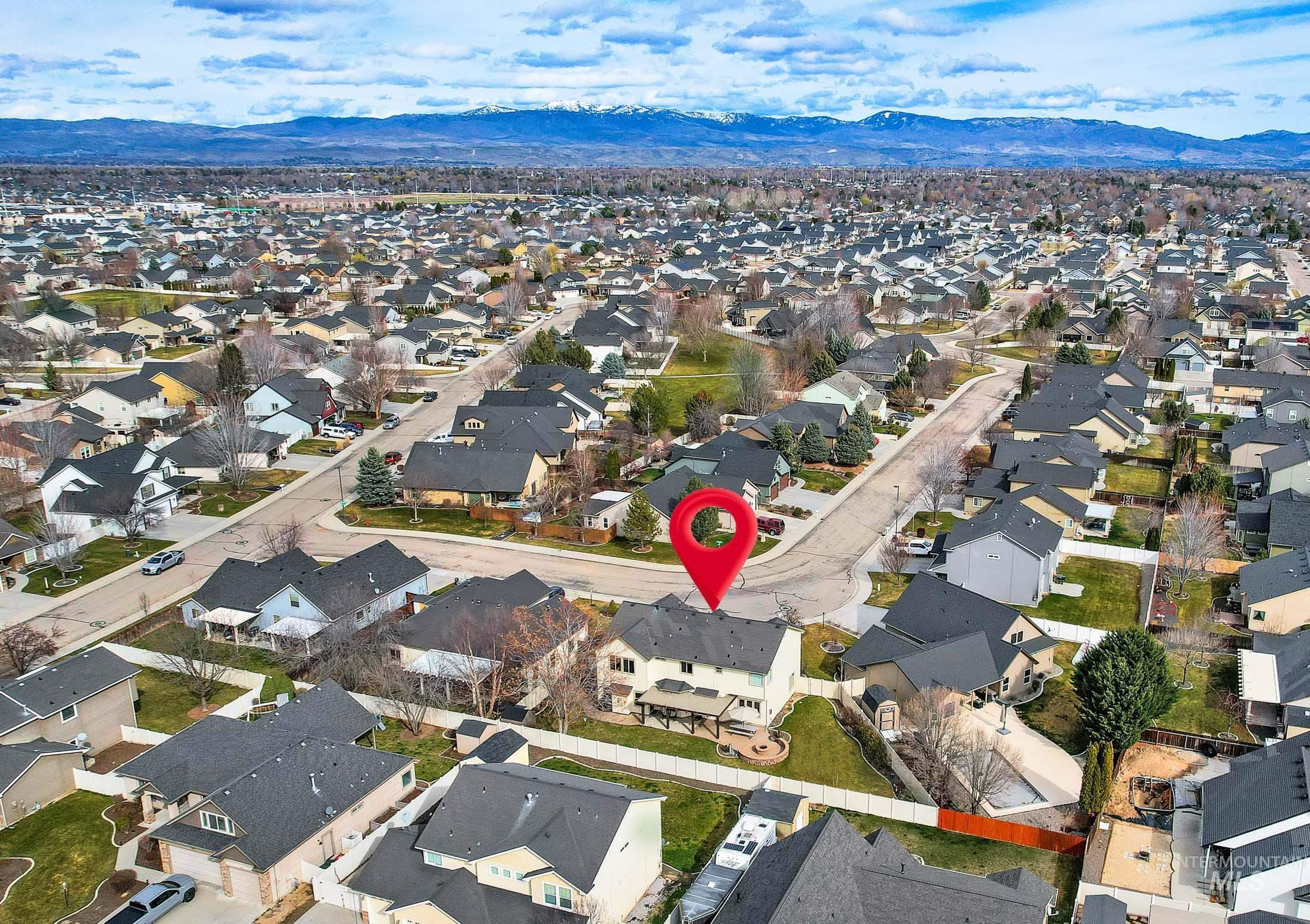 4121 N Frandon Ave, Meridian, Idaho 83646, 5 Bedrooms, 2.5 Bathrooms, Residential For Sale, Price $724,900, 98977781