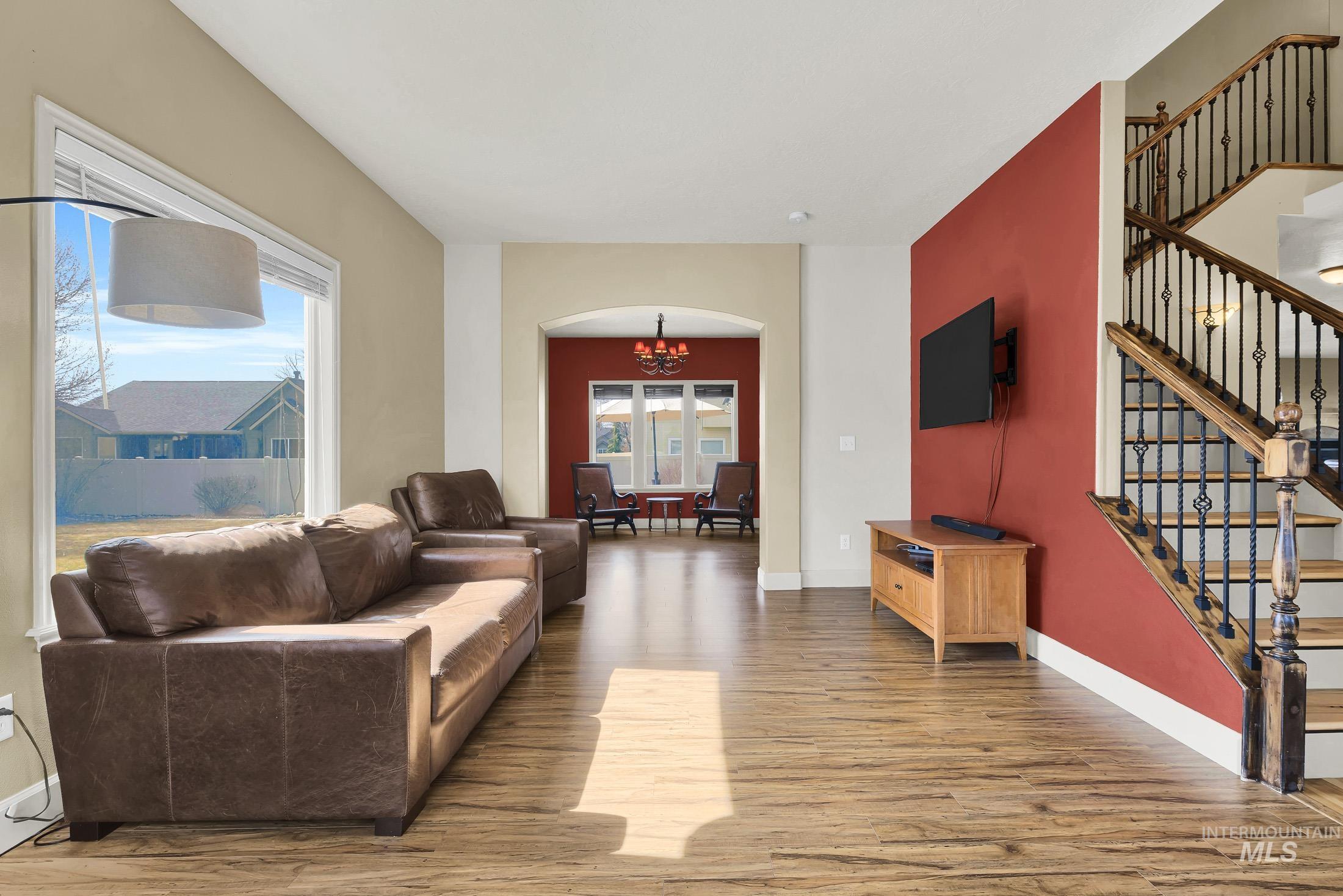 4121 N Frandon Ave, Meridian, Idaho 83646, 5 Bedrooms, 2.5 Bathrooms, Residential For Sale, Price $724,900, 98977781