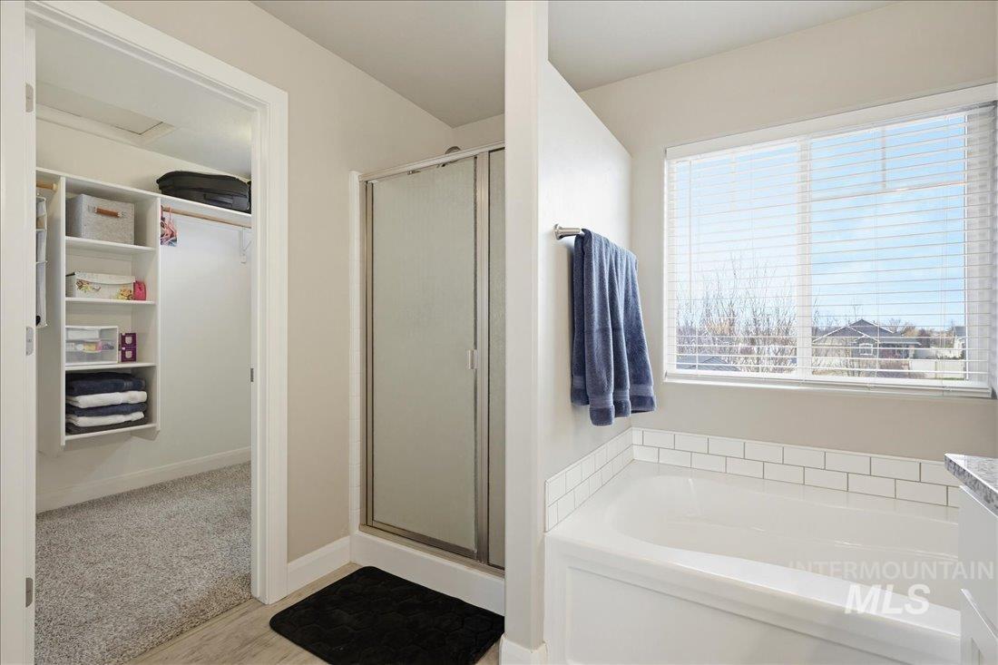 5898 W Bracken Ct, Eagle, Idaho 83616, 5 Bedrooms, 2.5 Bathrooms, Residential For Sale, Price $719,000,MLS 98977782