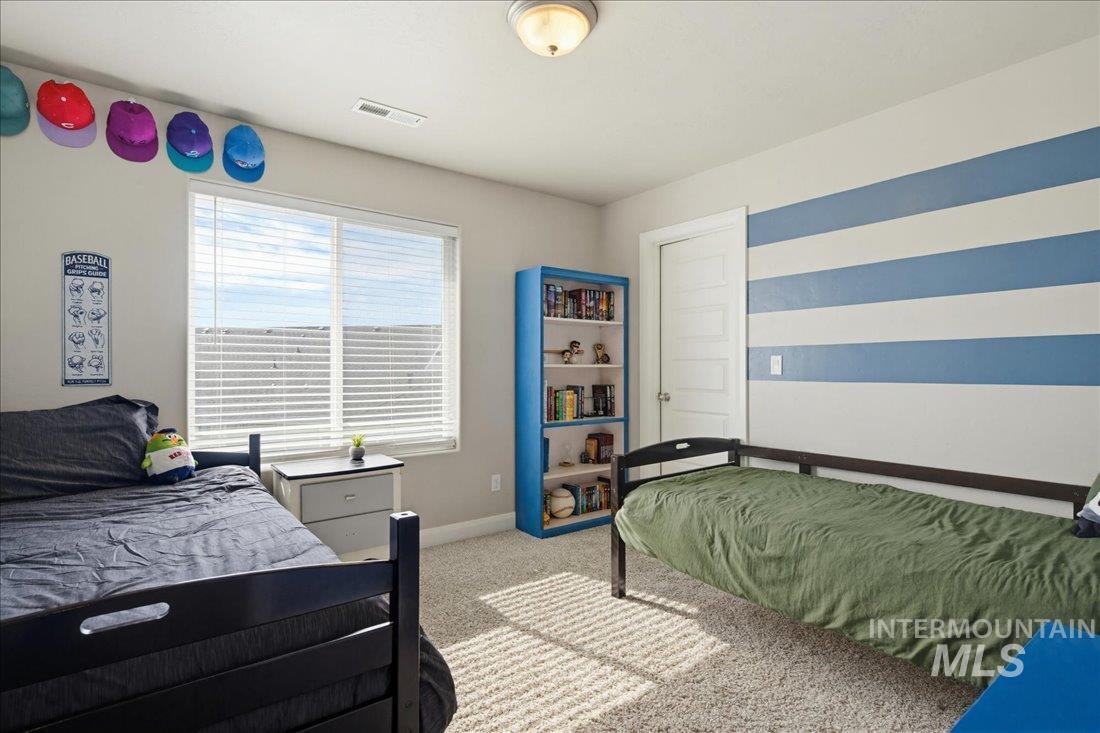 5898 W Bracken Ct, Eagle, Idaho 83616, 5 Bedrooms, 2.5 Bathrooms, Residential For Sale, Price $719,000,MLS 98977782