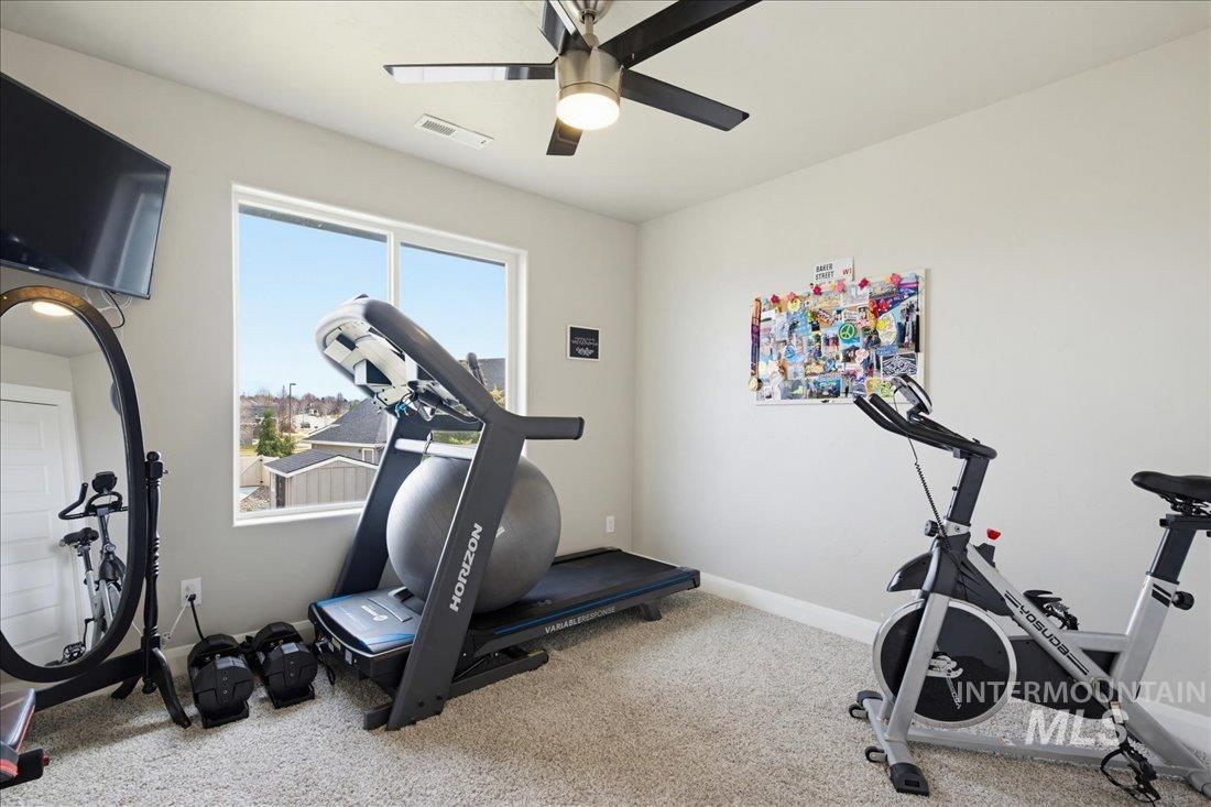 5898 W Bracken Ct, Eagle, Idaho 83616, 5 Bedrooms, 2.5 Bathrooms, Residential For Sale, Price $719,000,MLS 98977782