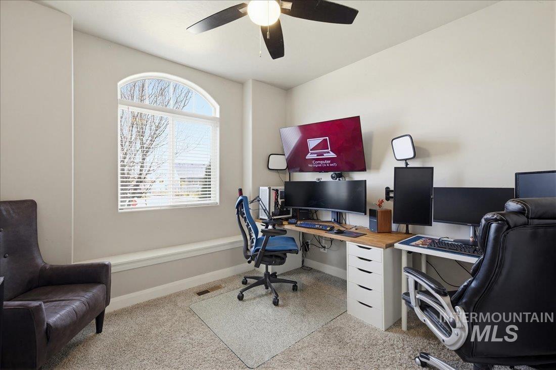 5898 W Bracken Ct, Eagle, Idaho 83616, 5 Bedrooms, 2.5 Bathrooms, Residential For Sale, Price $719,000,MLS 98977782