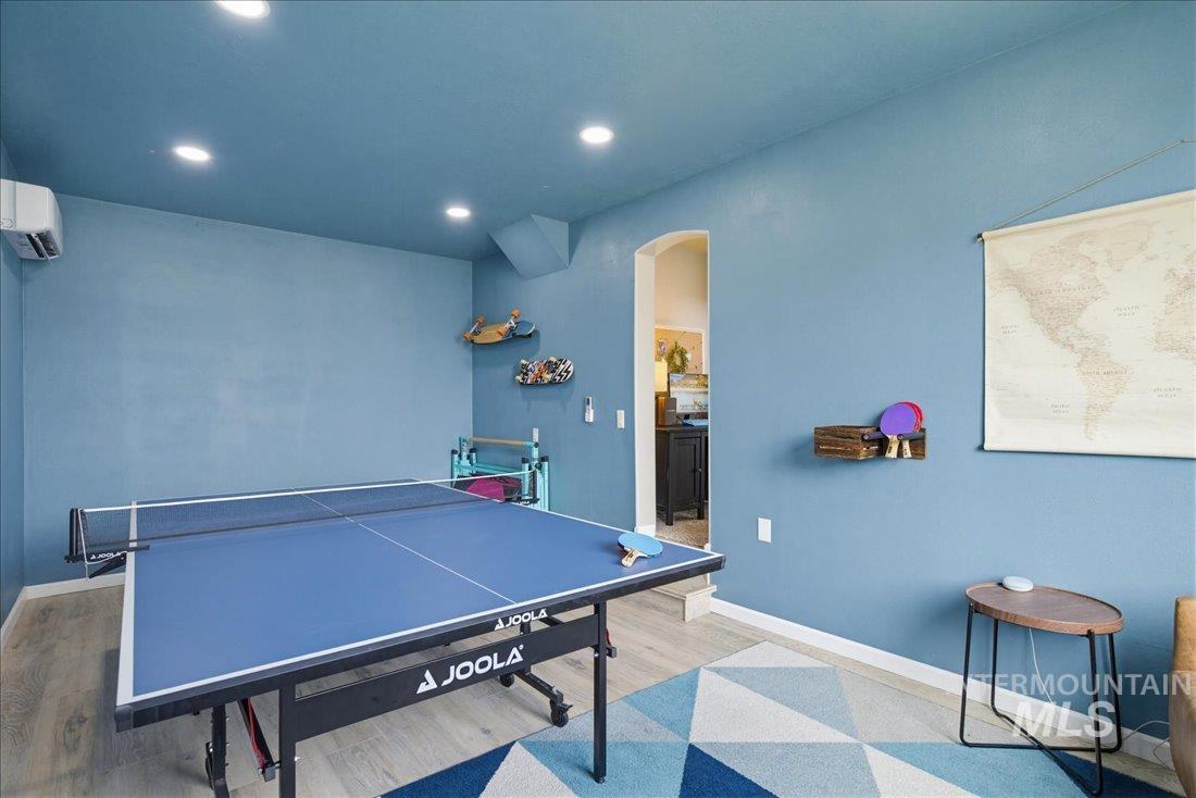 5898 W Bracken Ct, Eagle, Idaho 83616, 5 Bedrooms, 2.5 Bathrooms, Residential For Sale, Price $719,000,MLS 98977782