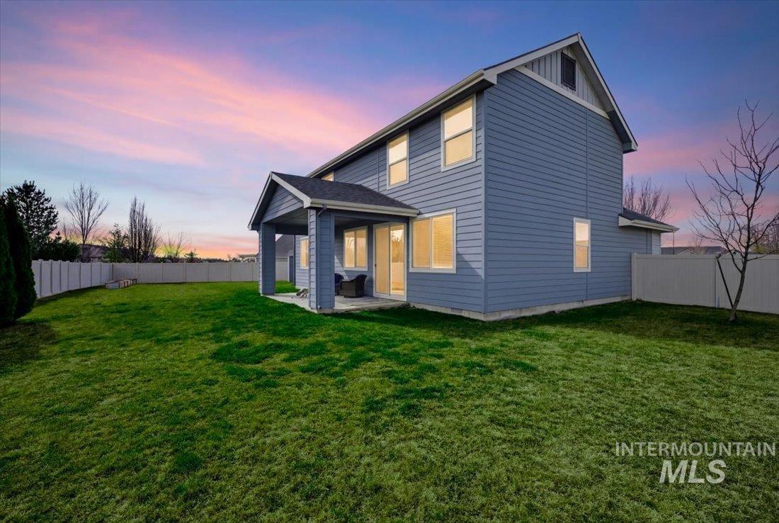 5898 W Bracken Ct, Eagle, Idaho 83616, 5 Bedrooms, 2.5 Bathrooms, Residential For Sale, Price $719,000,MLS 98977782