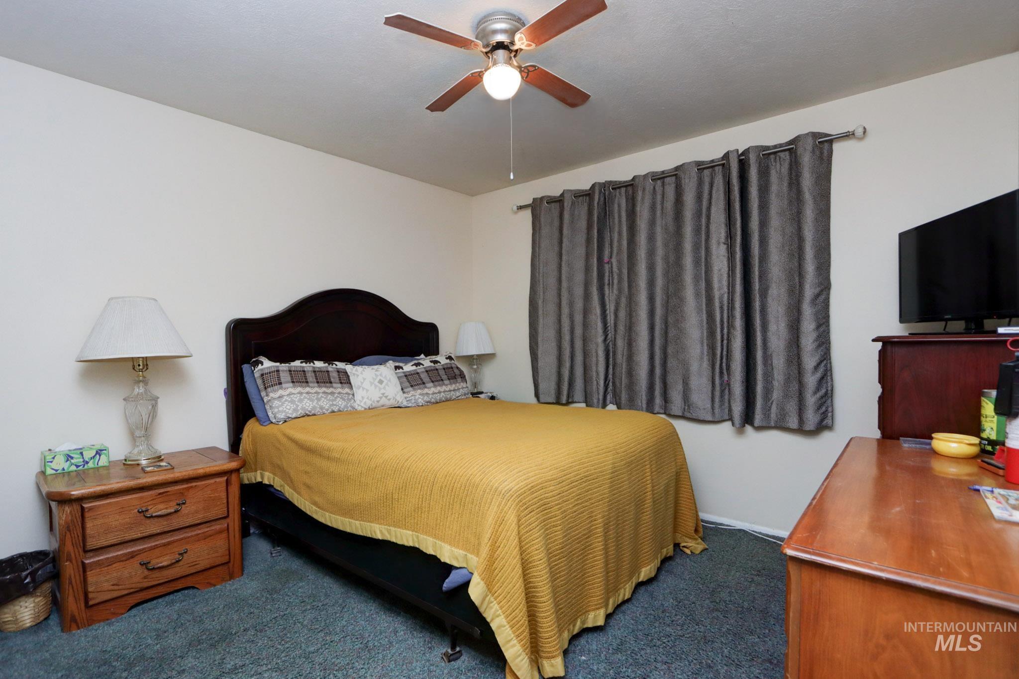 1424 Mill Rd, Emmett, Idaho 83617, 3 Bedrooms, 1 Bathroom, Residential For Sale, Price $430,000,MLS 98977783