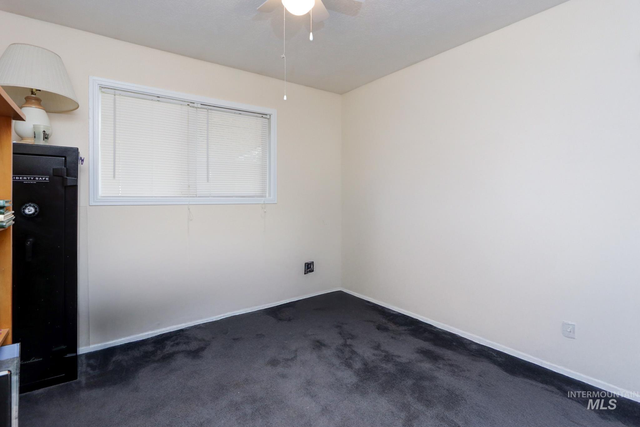 1424 Mill Rd, Emmett, Idaho 83617, 3 Bedrooms, 1 Bathroom, Residential For Sale, Price $430,000,MLS 98977783