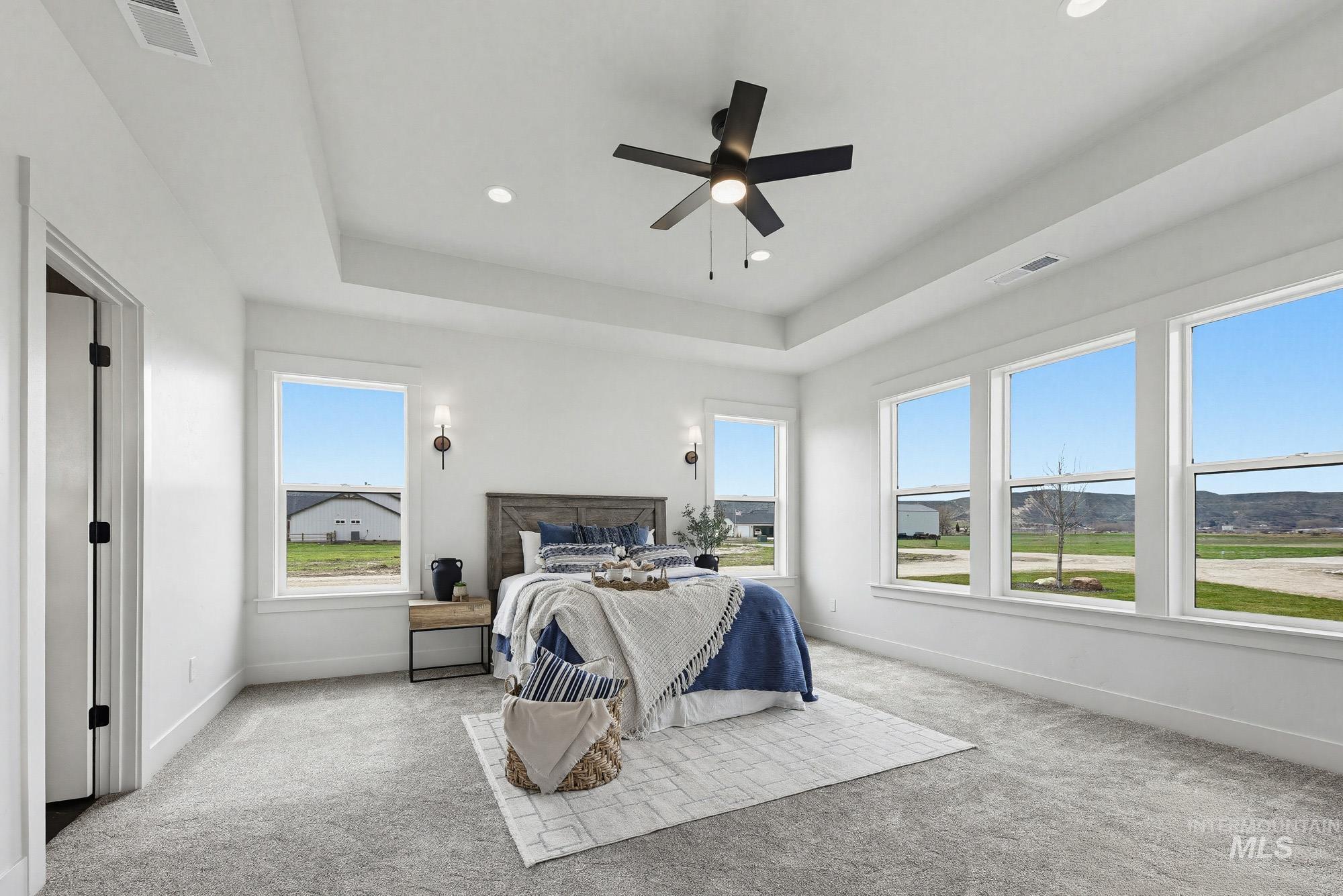 3170 Grandview Ln, Emmett, Idaho 83617, 4 Bedrooms, 3 Bathrooms, Residential For Sale, Price $935,000, 98977784