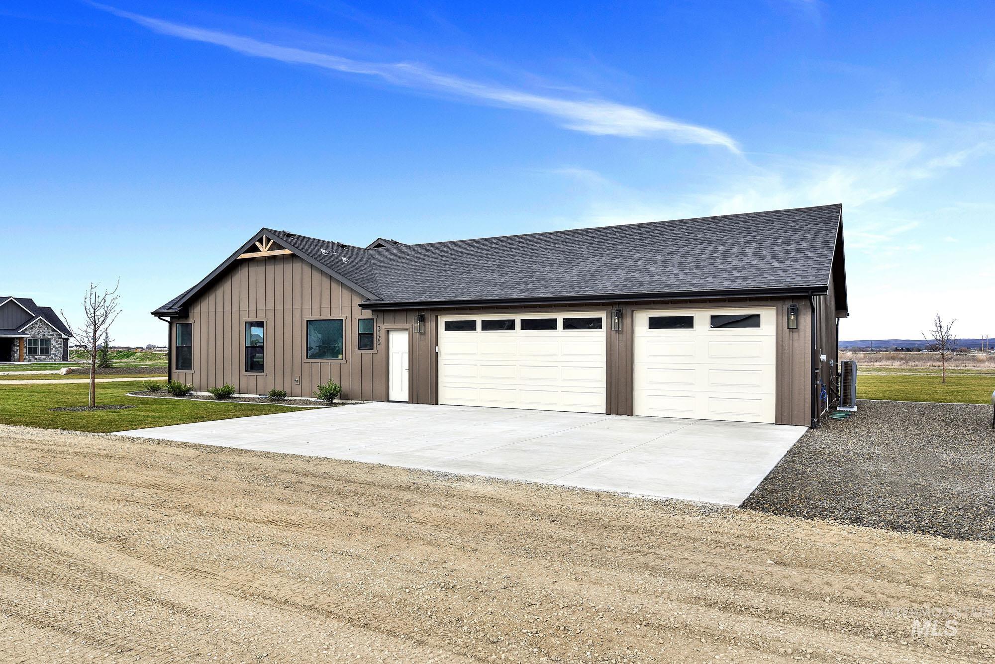 3170 Grandview Ln, Emmett, Idaho 83617, 4 Bedrooms, 3 Bathrooms, Residential For Sale, Price $935,000, 98977784