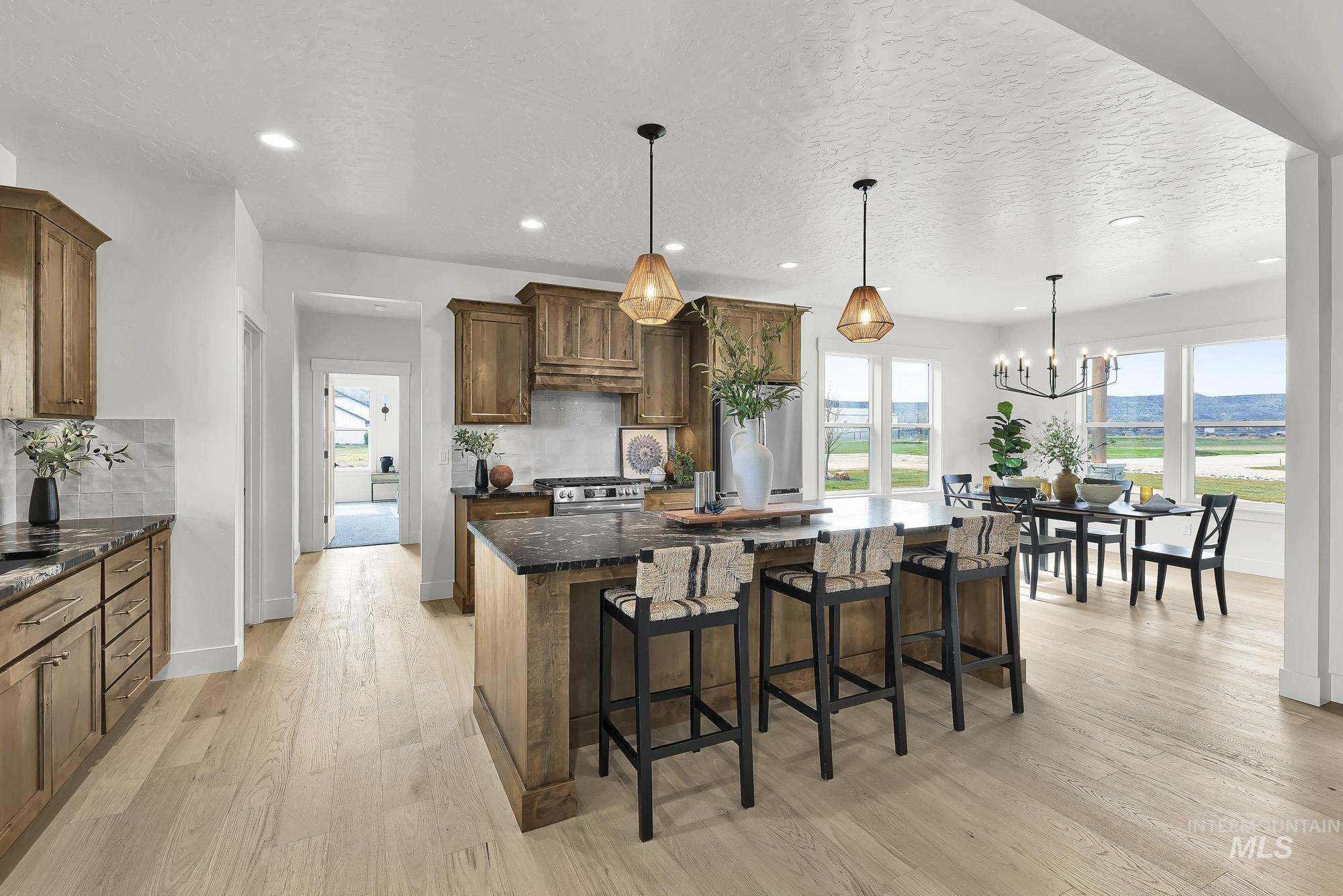 3170 Grandview Ln, Emmett, Idaho 83617, 4 Bedrooms, 3 Bathrooms, Residential For Sale, Price $935,000, 98977784