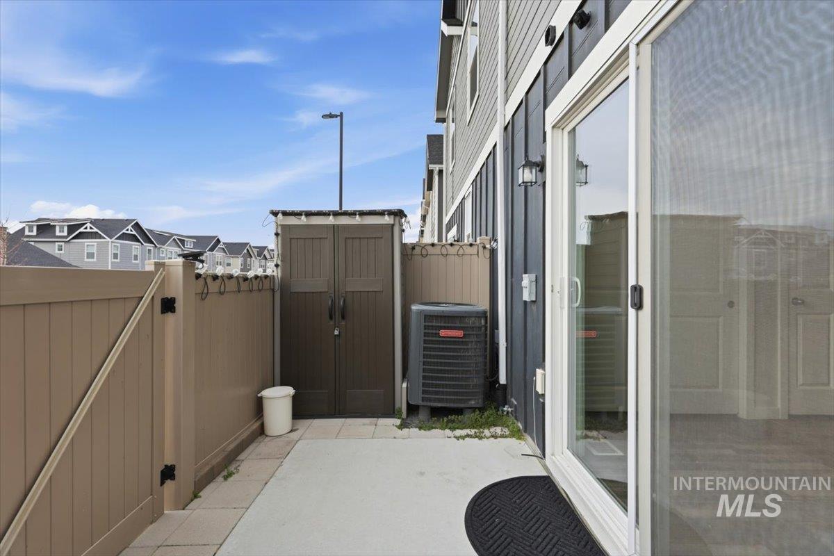 6030 S Jessenia, Boise, Idaho 83709, 2 Bedrooms, 2.5 Bathrooms, Residential For Sale, Price $325,990, 98977786