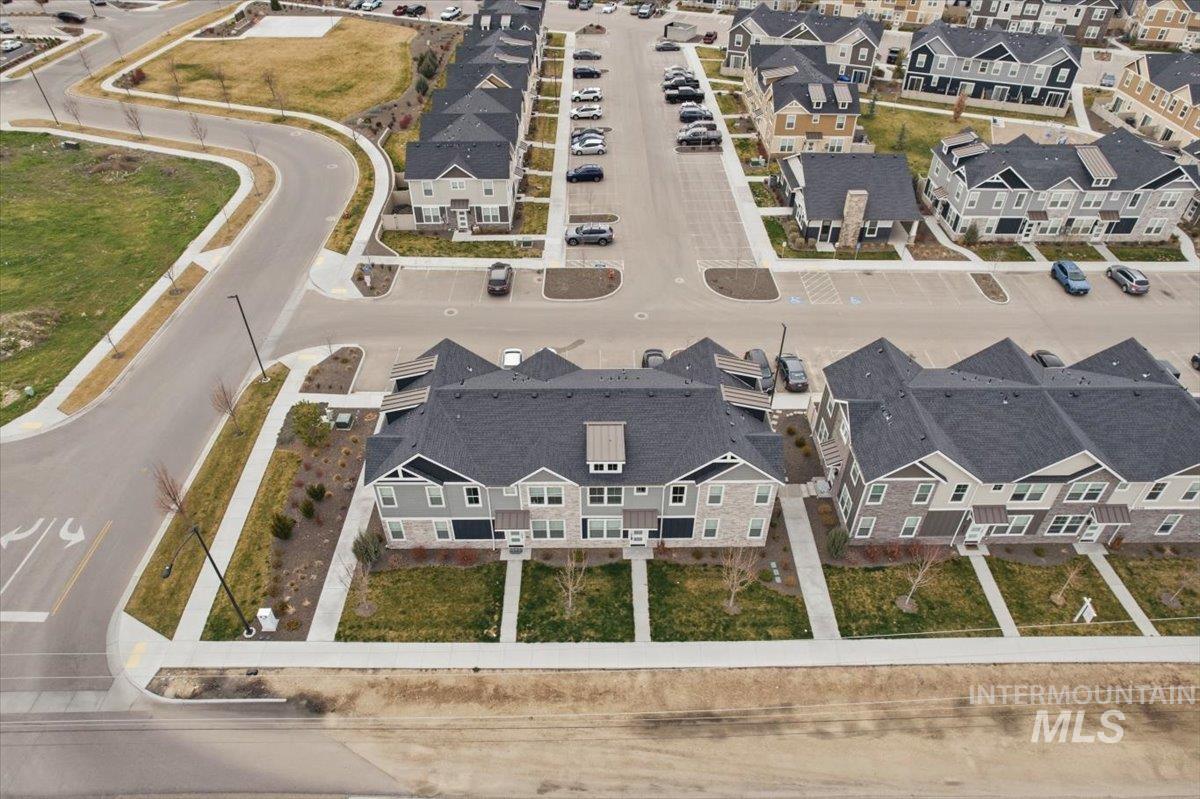 6030 S Jessenia, Boise, Idaho 83709, 2 Bedrooms, 2.5 Bathrooms, Residential For Sale, Price $325,990, 98977786