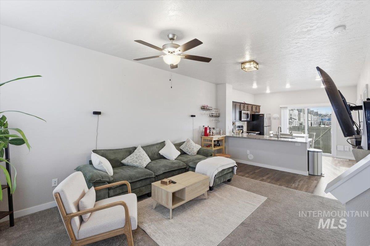 6030 S Jessenia, Boise, Idaho 83709, 2 Bedrooms, 2.5 Bathrooms, Residential For Sale, Price $325,990, 98977786