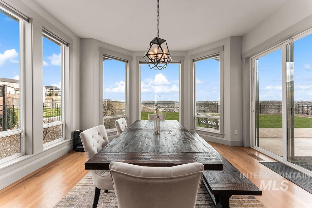 5817 E Hootowl Dr, Boise, Idaho 83716, 3 Bedrooms, 2.5 Bathrooms, Residential For Sale, Price $1,389,000, 98977791