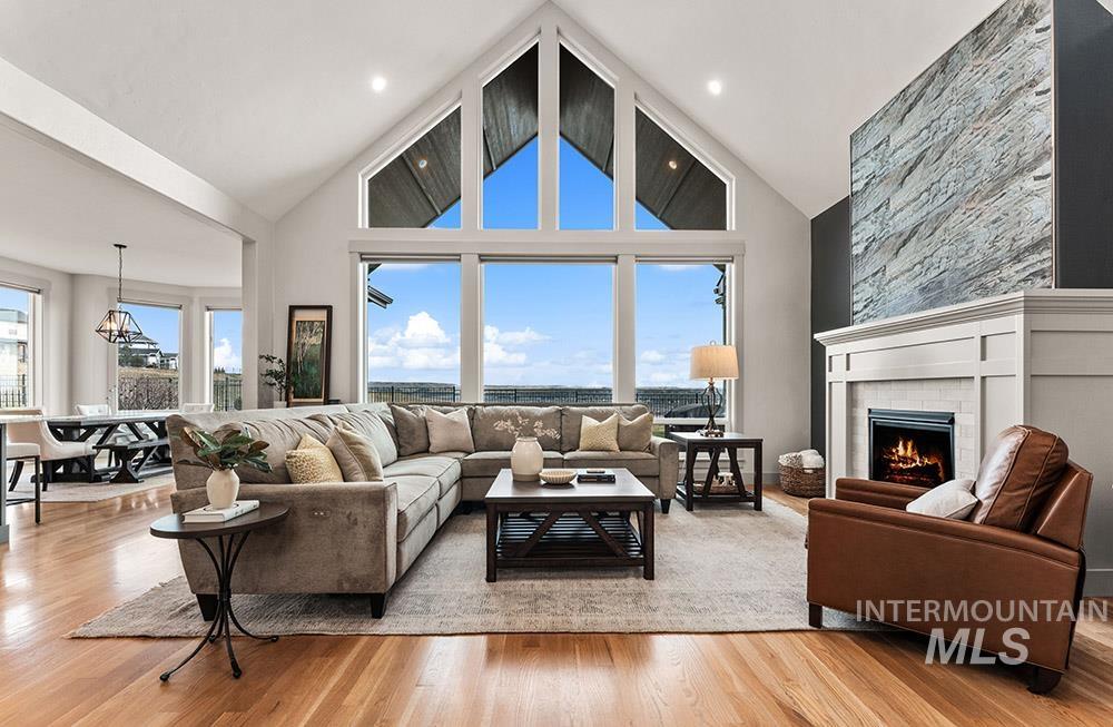 5817 E Hootowl Dr, Boise, Idaho 83716, 3 Bedrooms, 2.5 Bathrooms, Residential For Sale, Price $1,389,000, 98977791