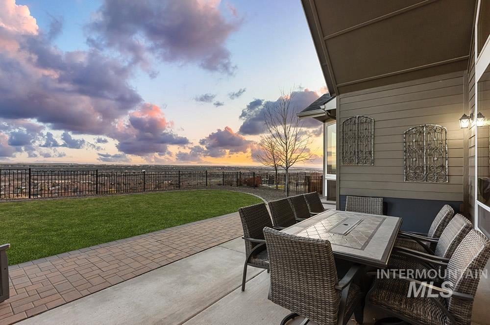 5817 E Hootowl Dr, Boise, Idaho 83716, 3 Bedrooms, 2.5 Bathrooms, Residential For Sale, Price $1,389,000, 98977791