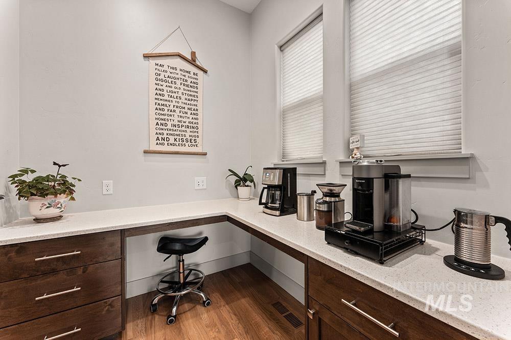 5817 E Hootowl Dr, Boise, Idaho 83716, 3 Bedrooms, 2.5 Bathrooms, Residential For Sale, Price $1,389,000, 98977791