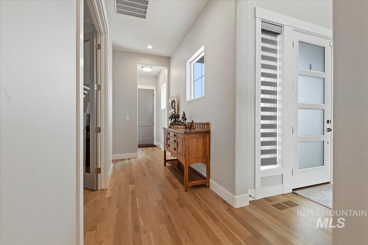 8253 W Brooks Dr, Boise, Idaho 83714, 3 Bedrooms, 2.5 Bathrooms, Residential For Sale, Price $1,100,000,MLS 98977792