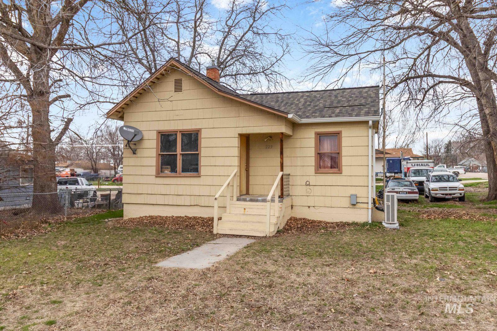 223 E Chicago St, Caldwell, Idaho 83605-3228, 1 Bedroom, 1 Bathroom, Residential For Sale, Price $179,900, 98977797