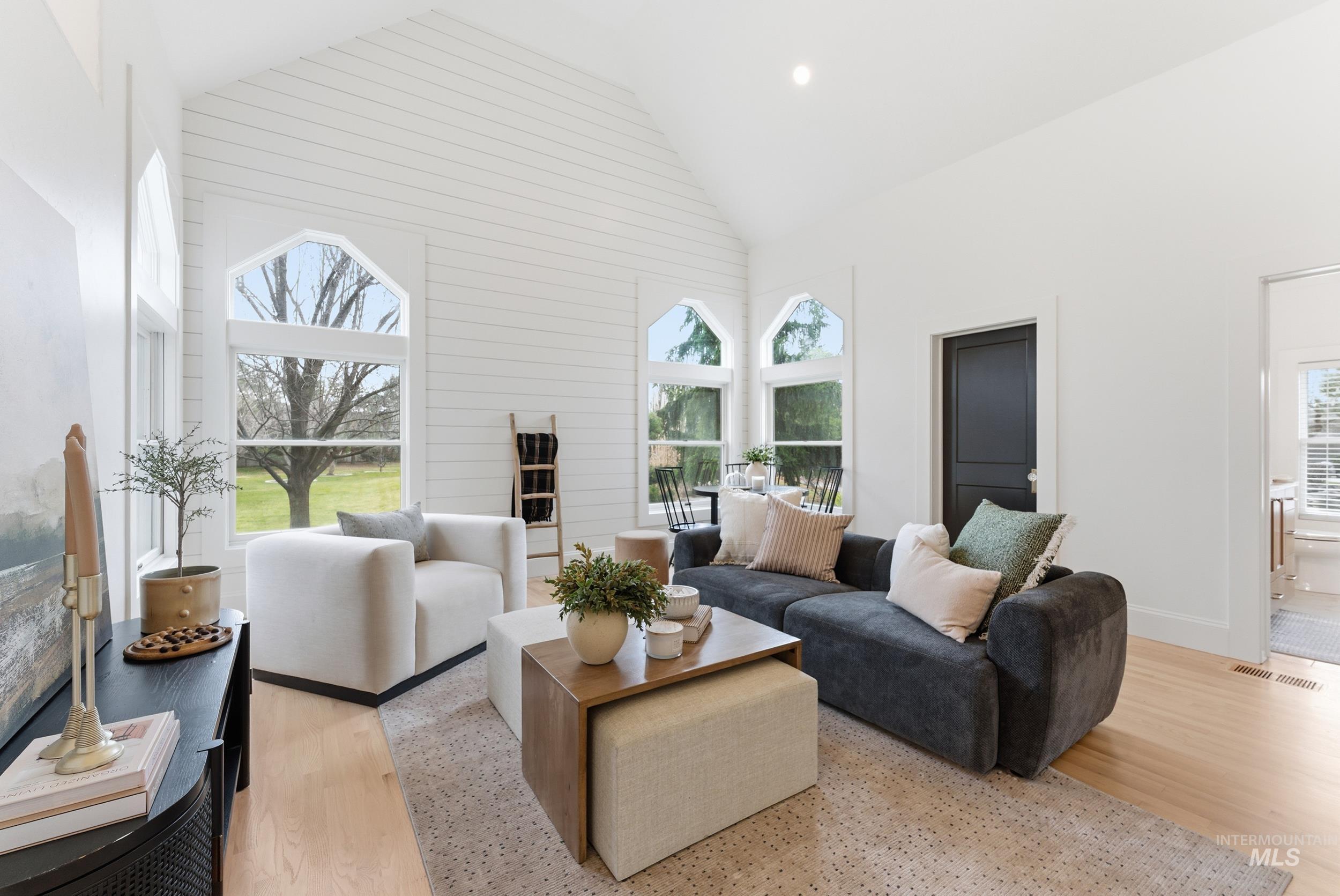 2610 E Jasmine Ln., Meridian, Idaho 83646, 4 Bedrooms, 4 Bathrooms, Residential For Sale, Price $3,899,000,MLS 98977800