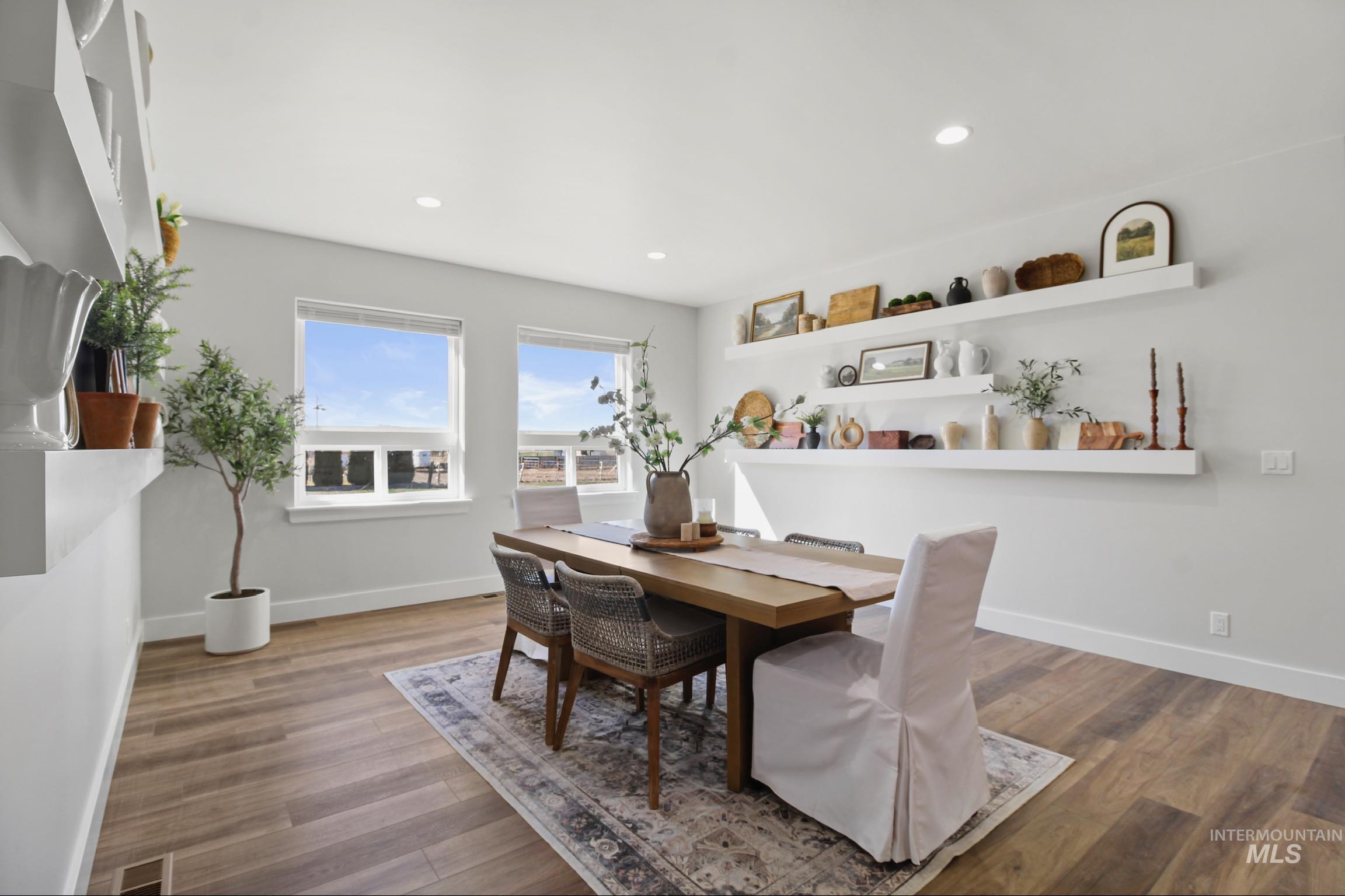 105 N 50 W, Rupert, Idaho 83350, 5 Bedrooms, 3.5 Bathrooms, Residential For Sale, Price $889,999,MLS 98977801