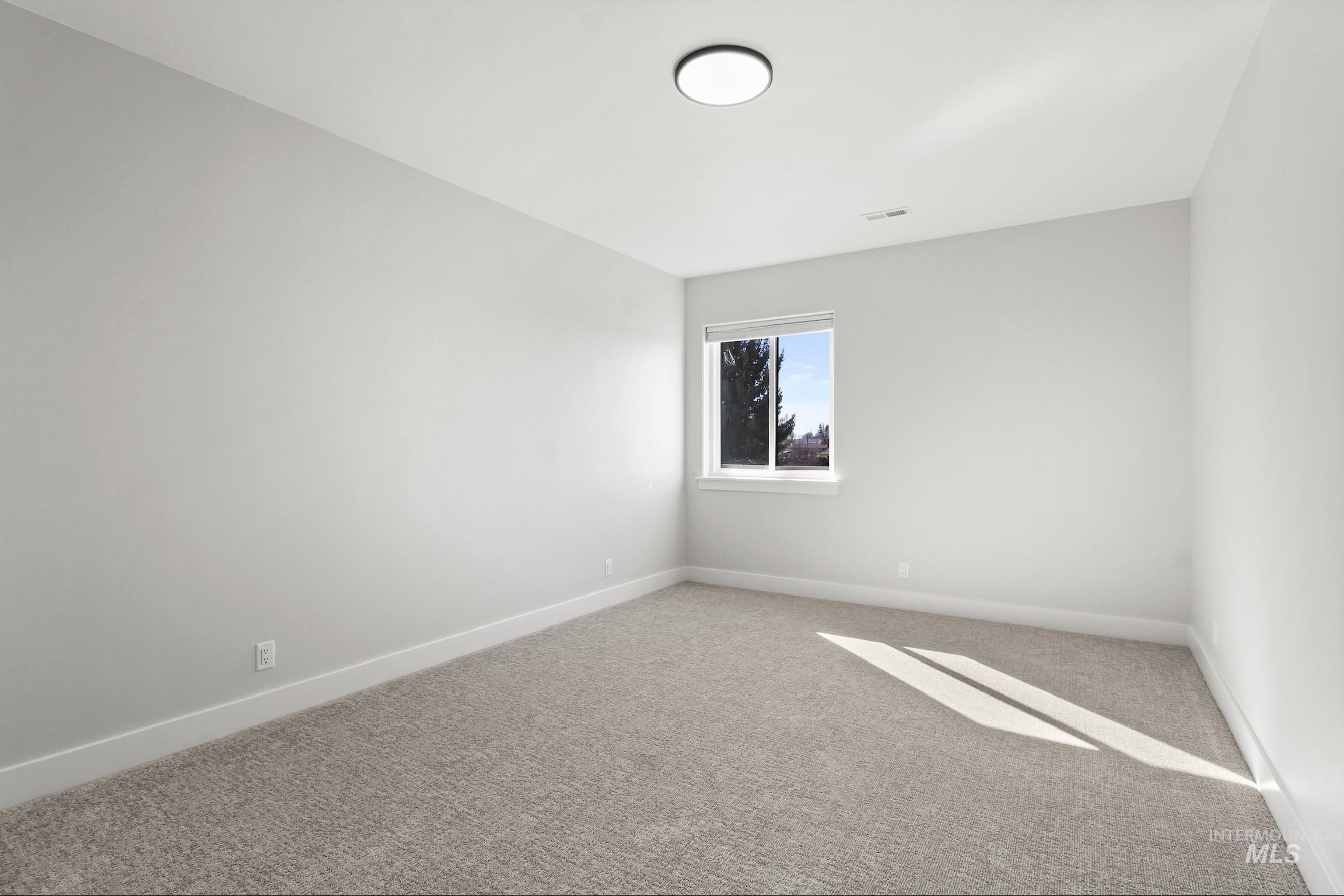 105 N 50 W, Rupert, Idaho 83350, 5 Bedrooms, 3.5 Bathrooms, Residential For Sale, Price $889,999,MLS 98977801