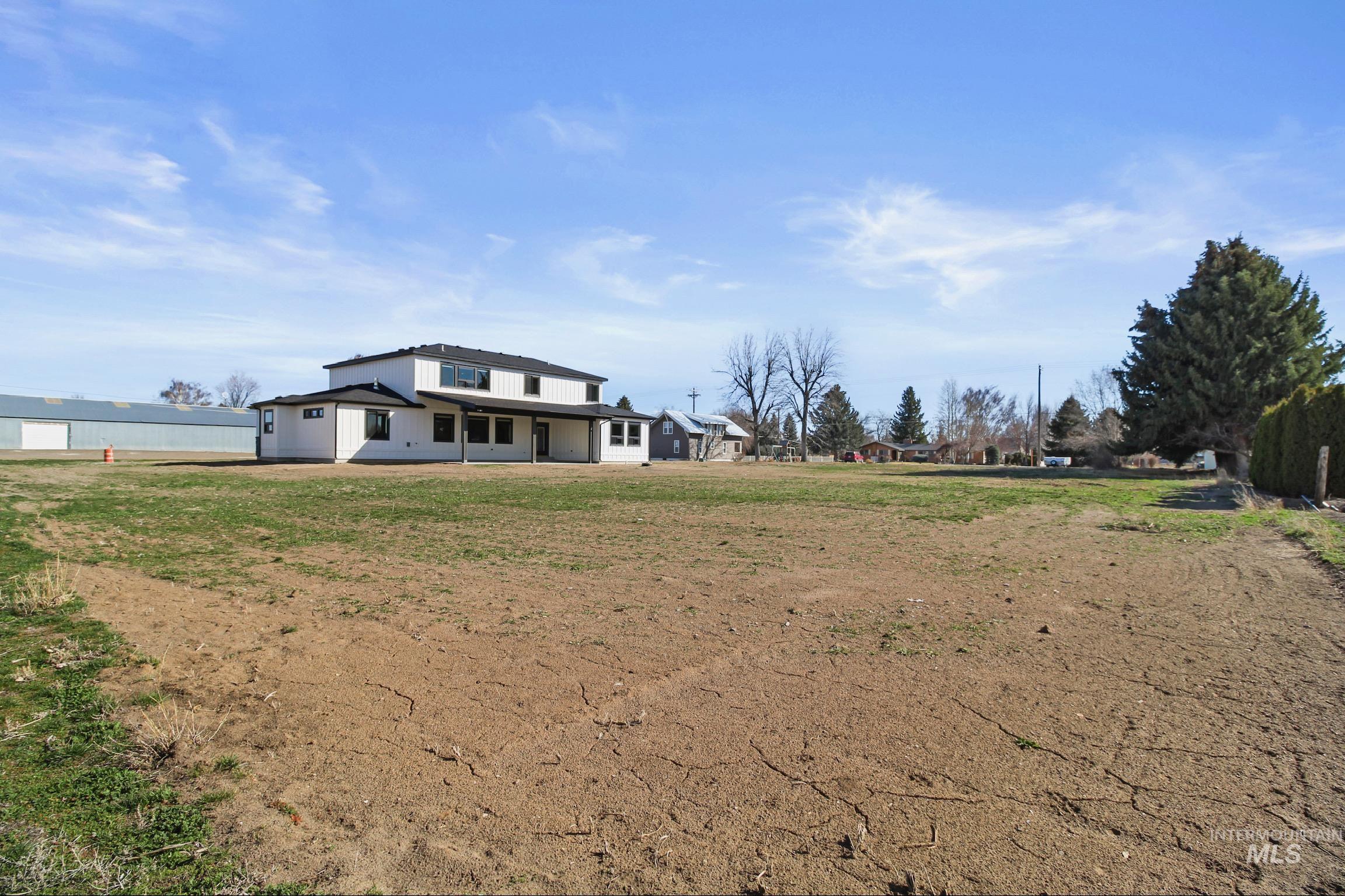 105 N 50 W, Rupert, Idaho 83350, 5 Bedrooms, 3.5 Bathrooms, Residential For Sale, Price $889,999,MLS 98977801