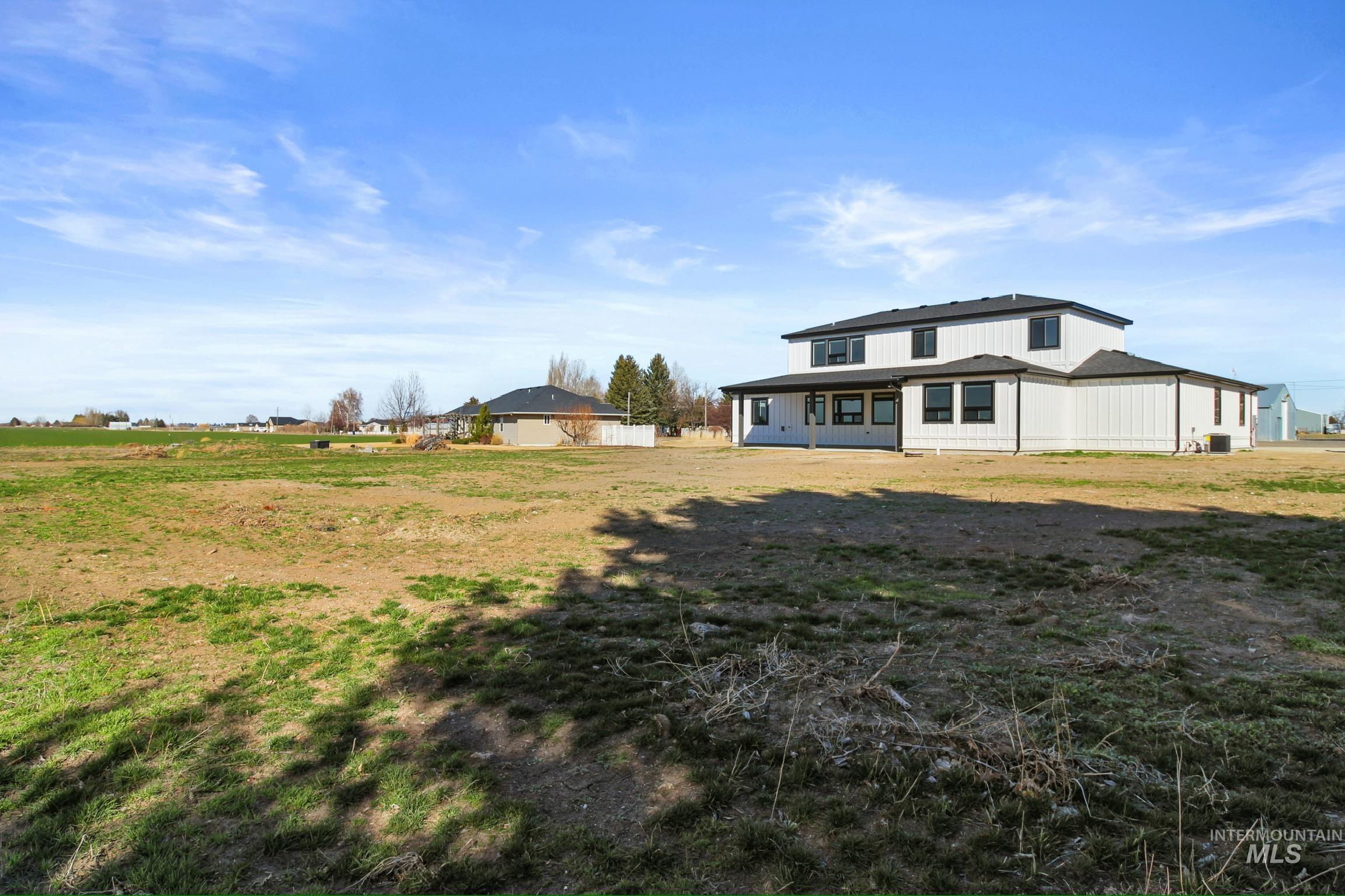 105 N 50 W, Rupert, Idaho 83350, 5 Bedrooms, 3.5 Bathrooms, Residential For Sale, Price $889,999,MLS 98977801