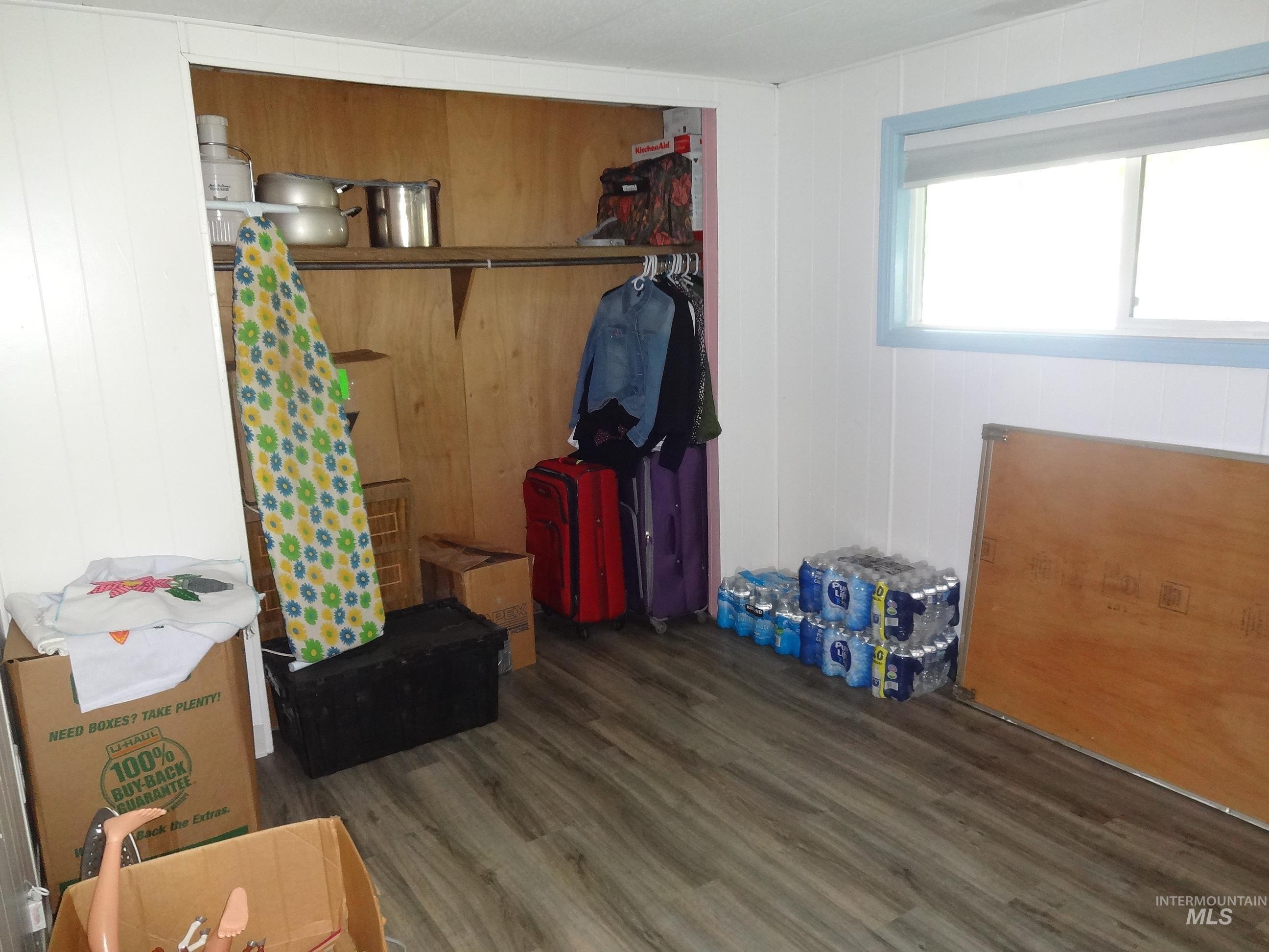 1320 W Flamingo, Nampa, Idaho 83651, 2 Bedrooms, 1 Bathroom, Residential For Sale, Price $60,000,MLS 98977802