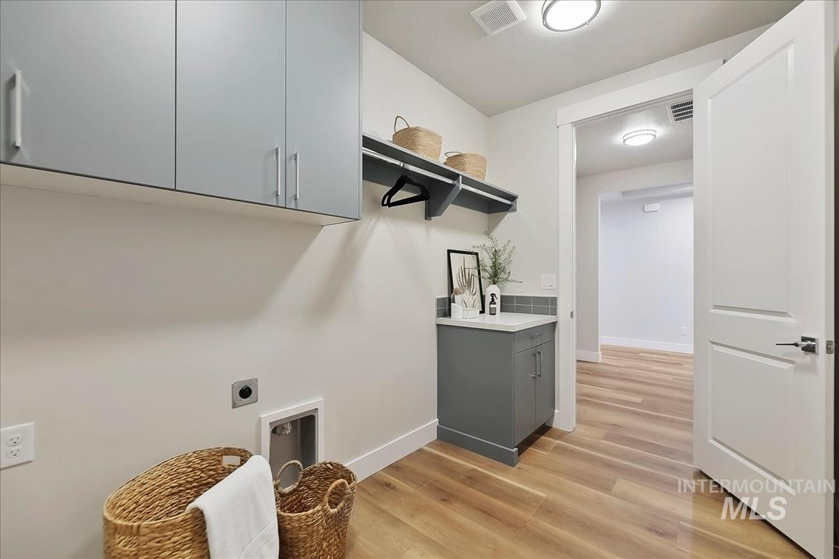 461 Hidden Mill Ct, Middleton, Idaho 83644, 3 Bedrooms, 2 Bathrooms, Residential For Sale, Price $559,900, 98977803