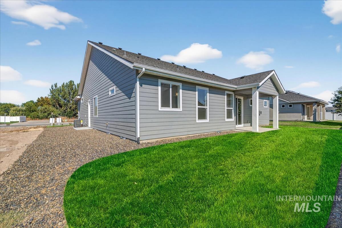 461 Hidden Mill Ct, Middleton, Idaho 83644, 3 Bedrooms, 2 Bathrooms, Residential For Sale, Price $559,900, 98977803