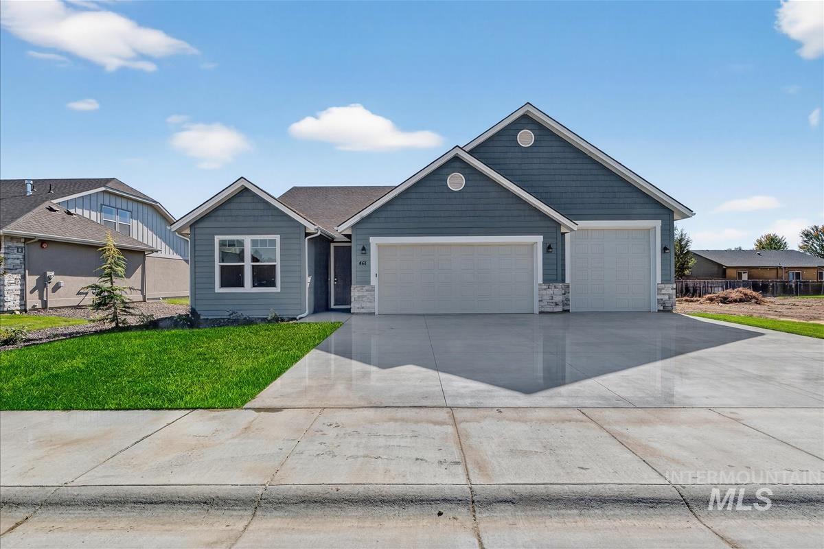 461 Hidden Mill Ct, Middleton, Idaho 83644, 3 Bedrooms, 2 Bathrooms, Residential For Sale, Price $559,900, 98977803