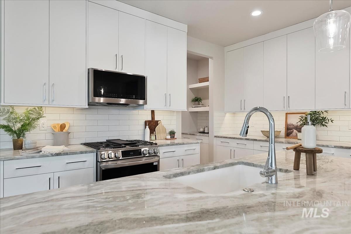 461 Hidden Mill Ct, Middleton, Idaho 83644, 3 Bedrooms, 2 Bathrooms, Residential For Sale, Price $559,900, 98977803