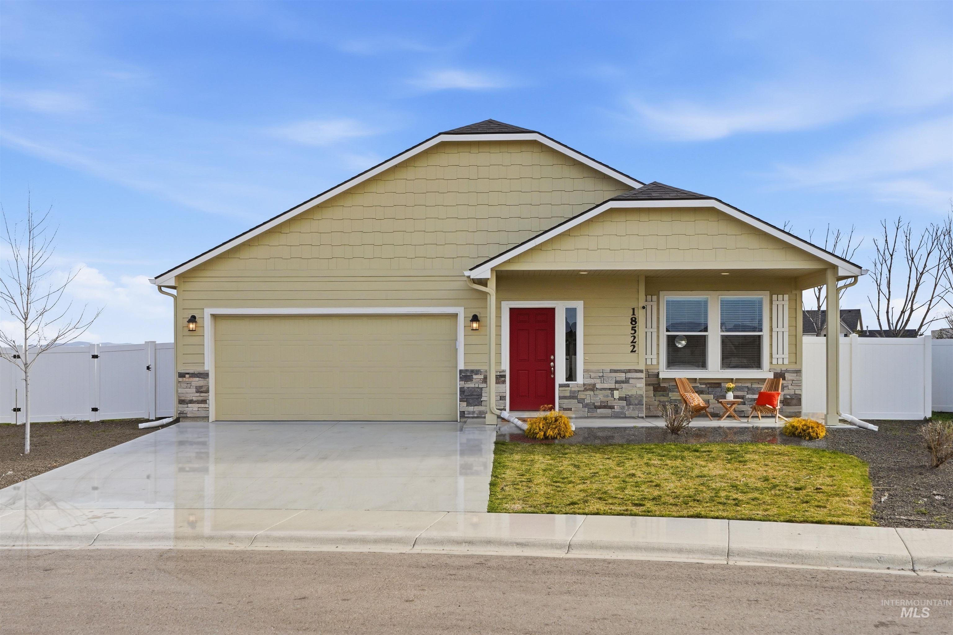 18522 White Rose Pl, Nampa, Idaho 83687, 3 Bedrooms, 2 Bathrooms, Residential For Sale, Price $399,900, 98977805