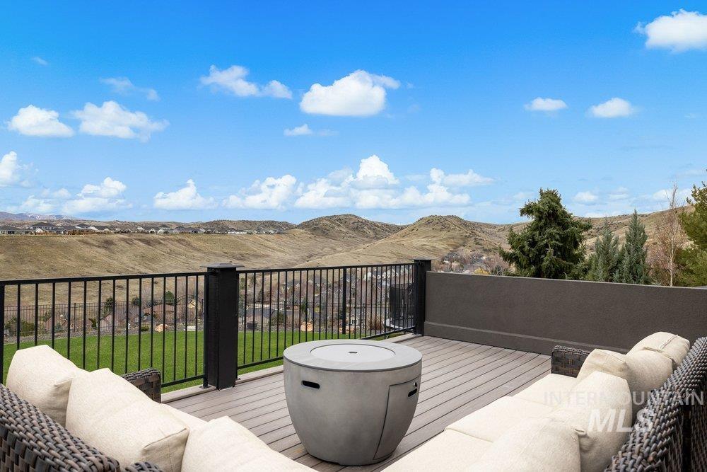 12320 N Upper Ridge Pl., Boise, Idaho 83714, 4 Bedrooms, 3.5 Bathrooms, Residential For Sale, Price $1,875,000, 98977807