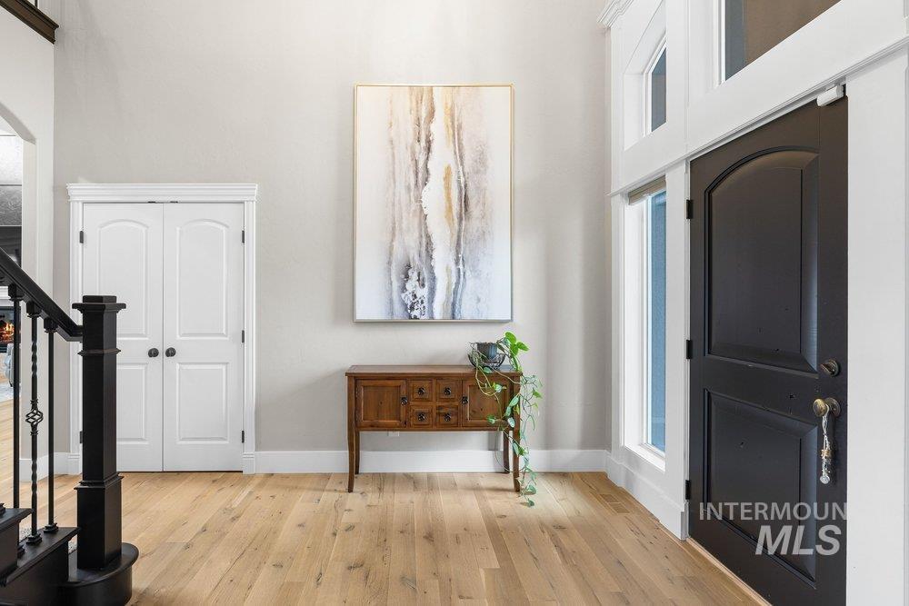 12320 N Upper Ridge Pl., Boise, Idaho 83714, 4 Bedrooms, 3.5 Bathrooms, Residential For Sale, Price $1,875,000, 98977807