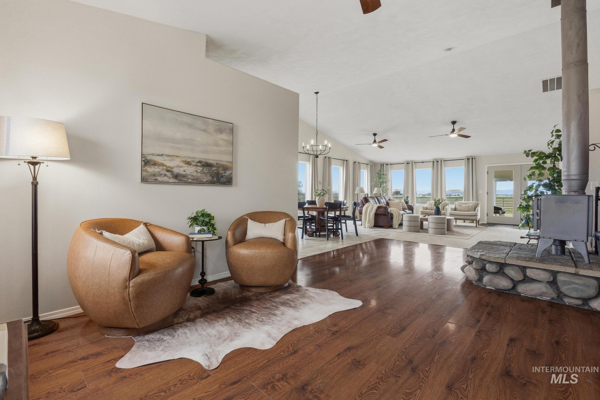 19716 Country View Ln, Caldwell, Idaho 83607, 3 Bedrooms, 2 Bathrooms, Residential For Sale, Price $730,000, 98977810