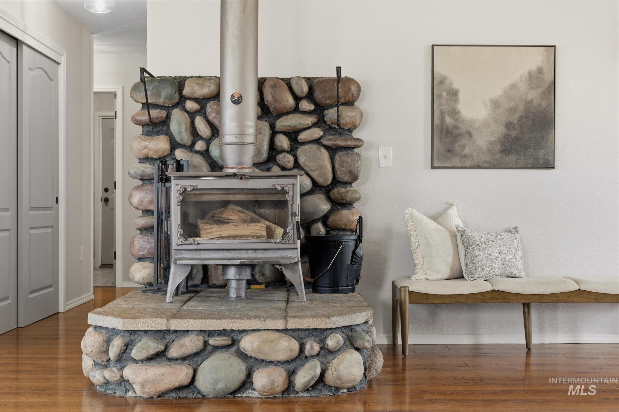 19716 Country View Ln, Caldwell, Idaho 83607, 3 Bedrooms, 2 Bathrooms, Residential For Sale, Price $730,000, 98977810