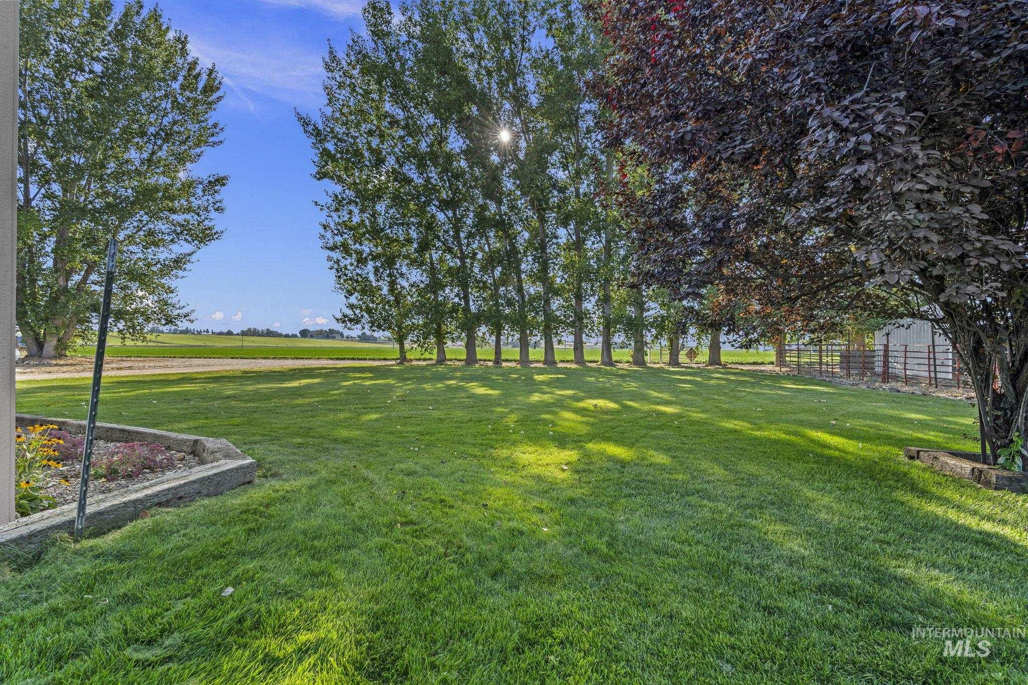 19716 Country View Ln, Caldwell, Idaho 83607, 3 Bedrooms, 2 Bathrooms, Residential For Sale, Price $730,000, 98977810