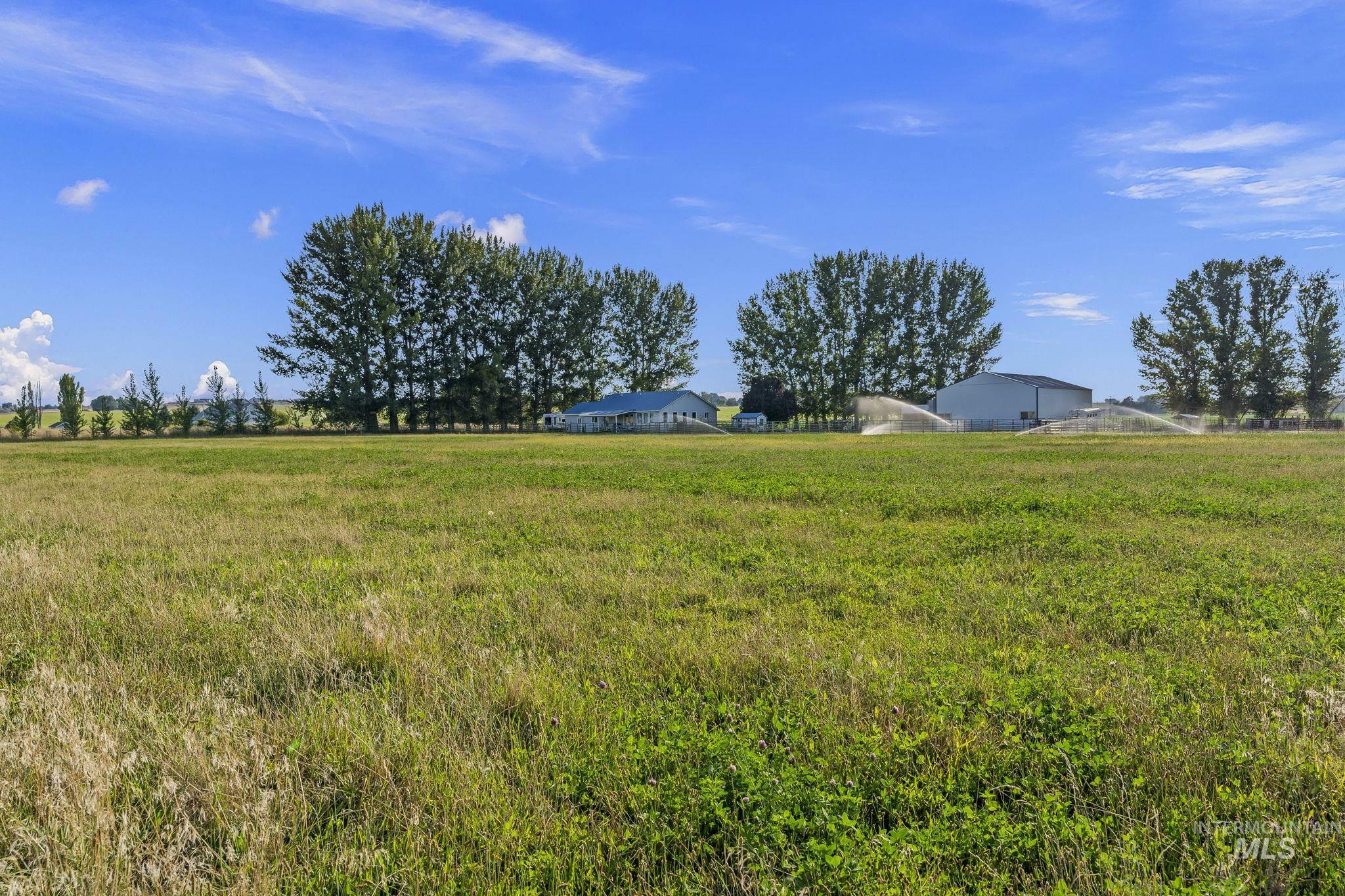 19716 Country View Ln, Caldwell, Idaho 83607, 3 Bedrooms, 2 Bathrooms, Residential For Sale, Price $730,000, 98977810