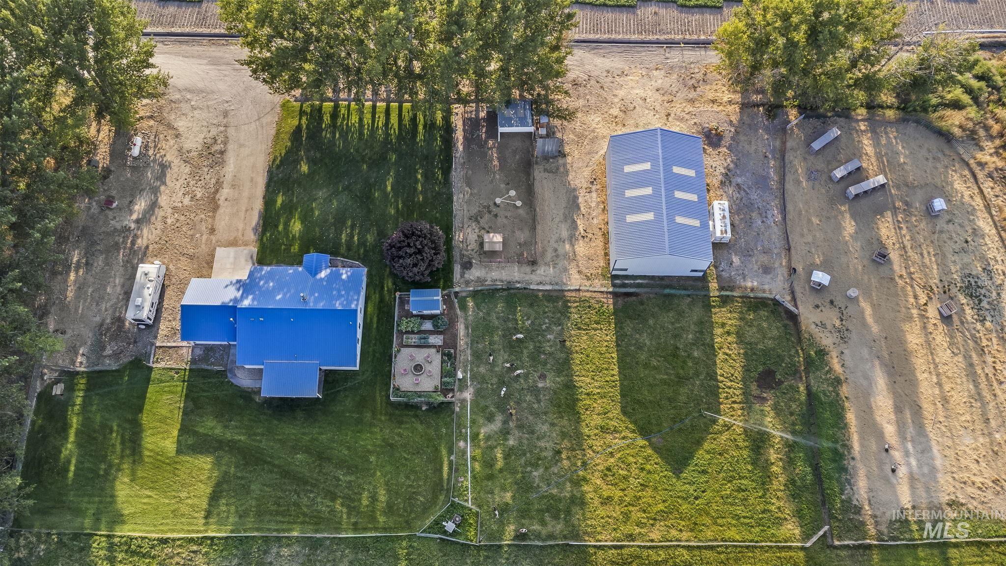 19716 Country View Ln, Caldwell, Idaho 83607, 3 Bedrooms, 2 Bathrooms, Residential For Sale, Price $730,000, 98977810