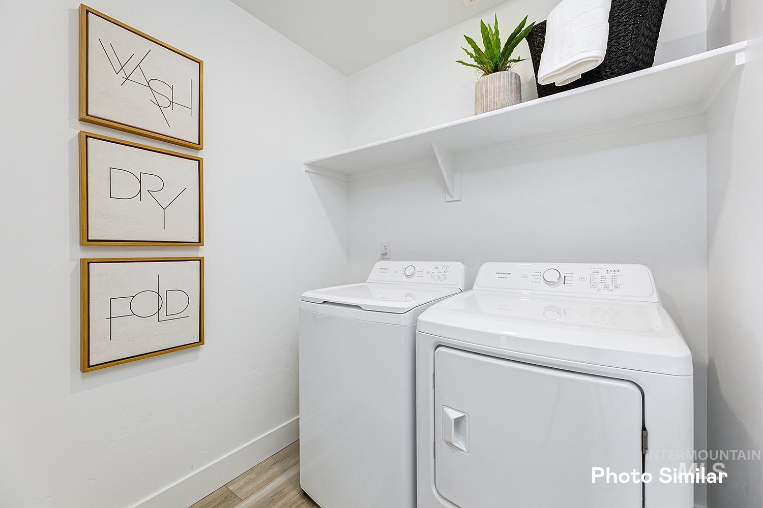 5135 N Corbell Ave, Meridian, Idaho 83646, 4 Bedrooms, 3 Bathrooms, Residential For Sale, Price $585,900, 98977812