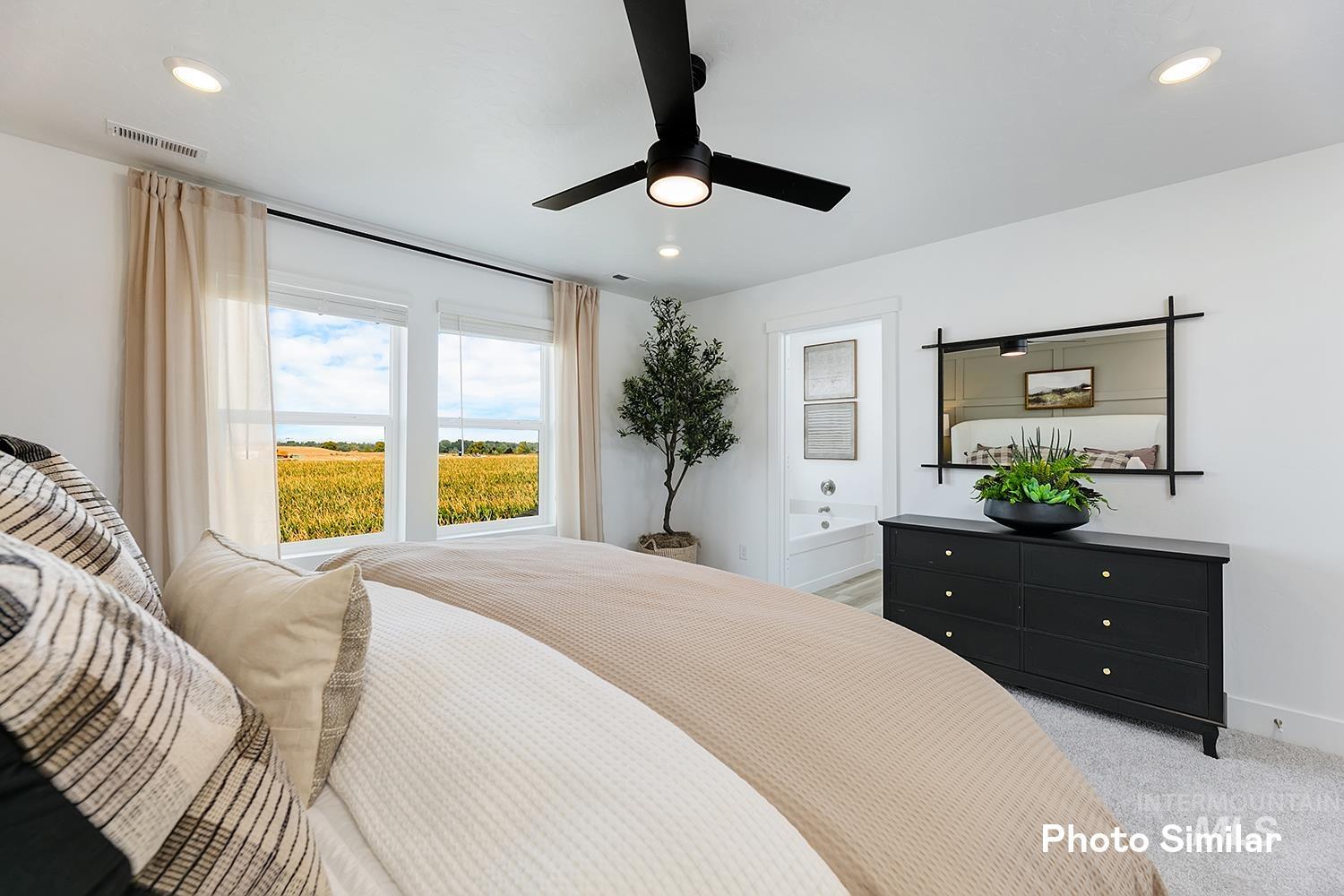 5135 N Corbell Ave, Meridian, Idaho 83646, 4 Bedrooms, 3 Bathrooms, Residential For Sale, Price $585,900, 98977812