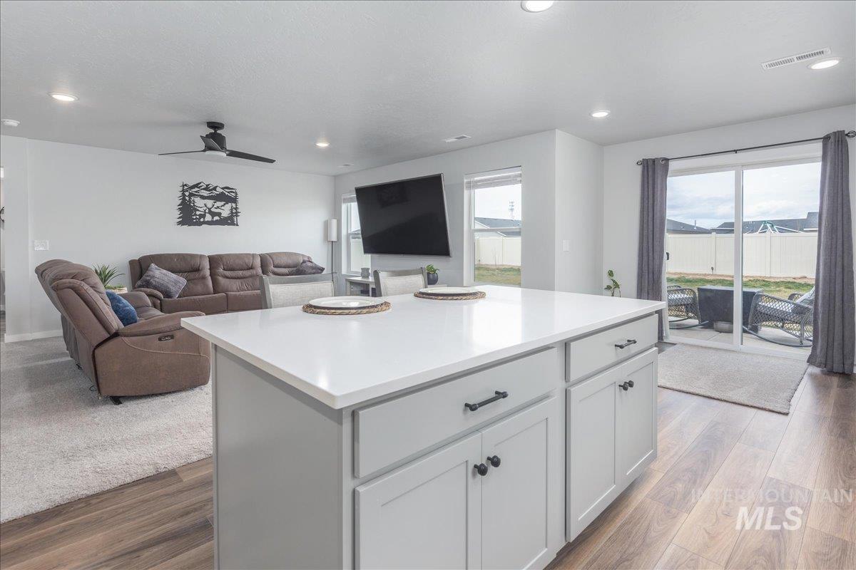 7620 E Limpkin Dr., Nampa, Idaho 83687, 4 Bedrooms, 2.5 Bathrooms, Residential For Sale, Price $490,000, 98977813