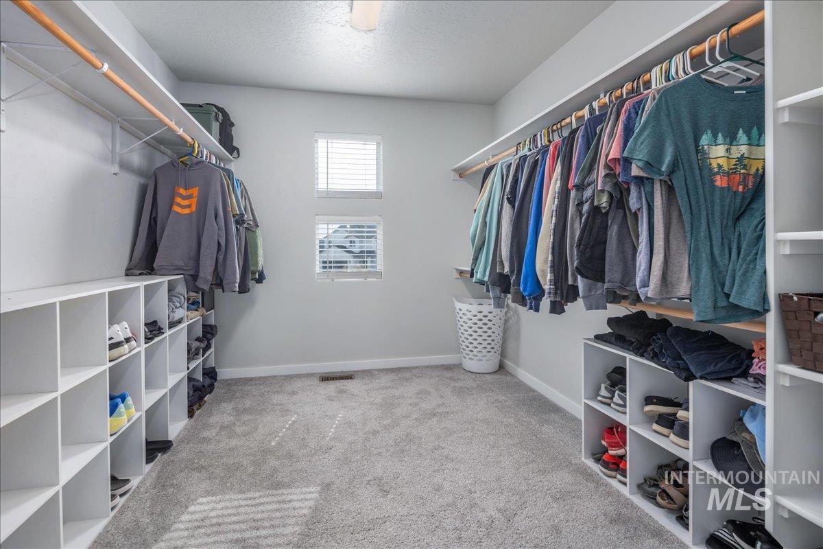 7620 E Limpkin Dr., Nampa, Idaho 83687, 4 Bedrooms, 2.5 Bathrooms, Residential For Sale, Price $490,000, 98977813