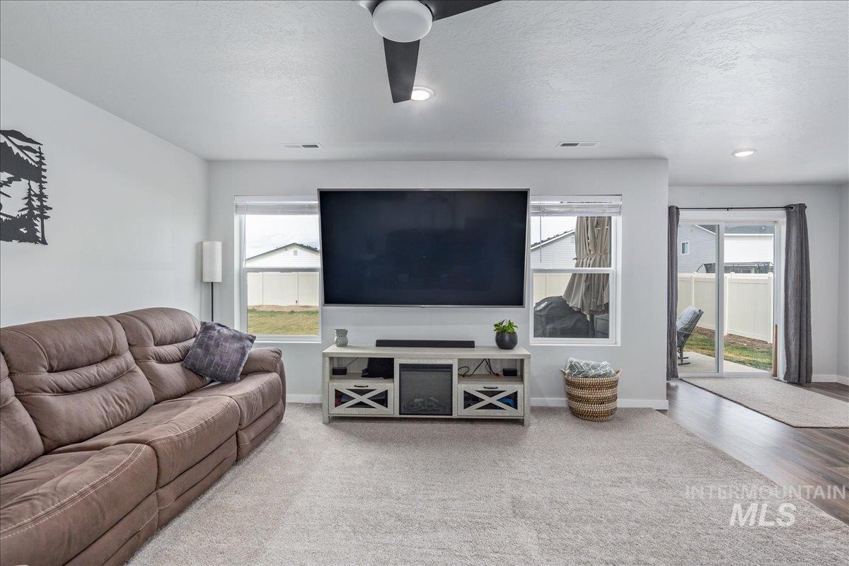 7620 E Limpkin Dr., Nampa, Idaho 83687, 4 Bedrooms, 2.5 Bathrooms, Residential For Sale, Price $490,000, 98977813