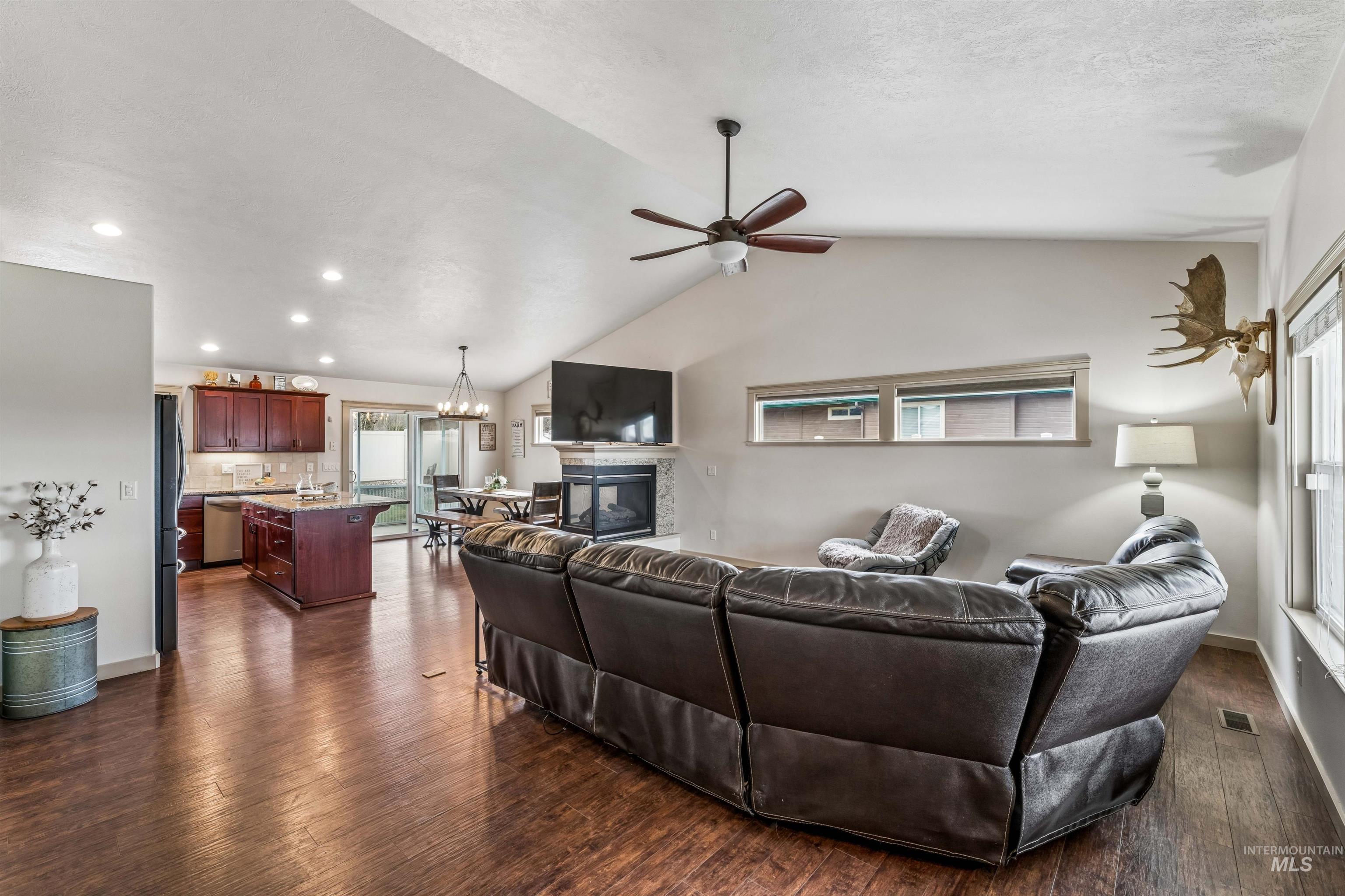 1108 E Royalty, Emmett, Idaho 83617, 4 Bedrooms, 3 Bathrooms, Residential For Sale, Price $517,000, 98977814