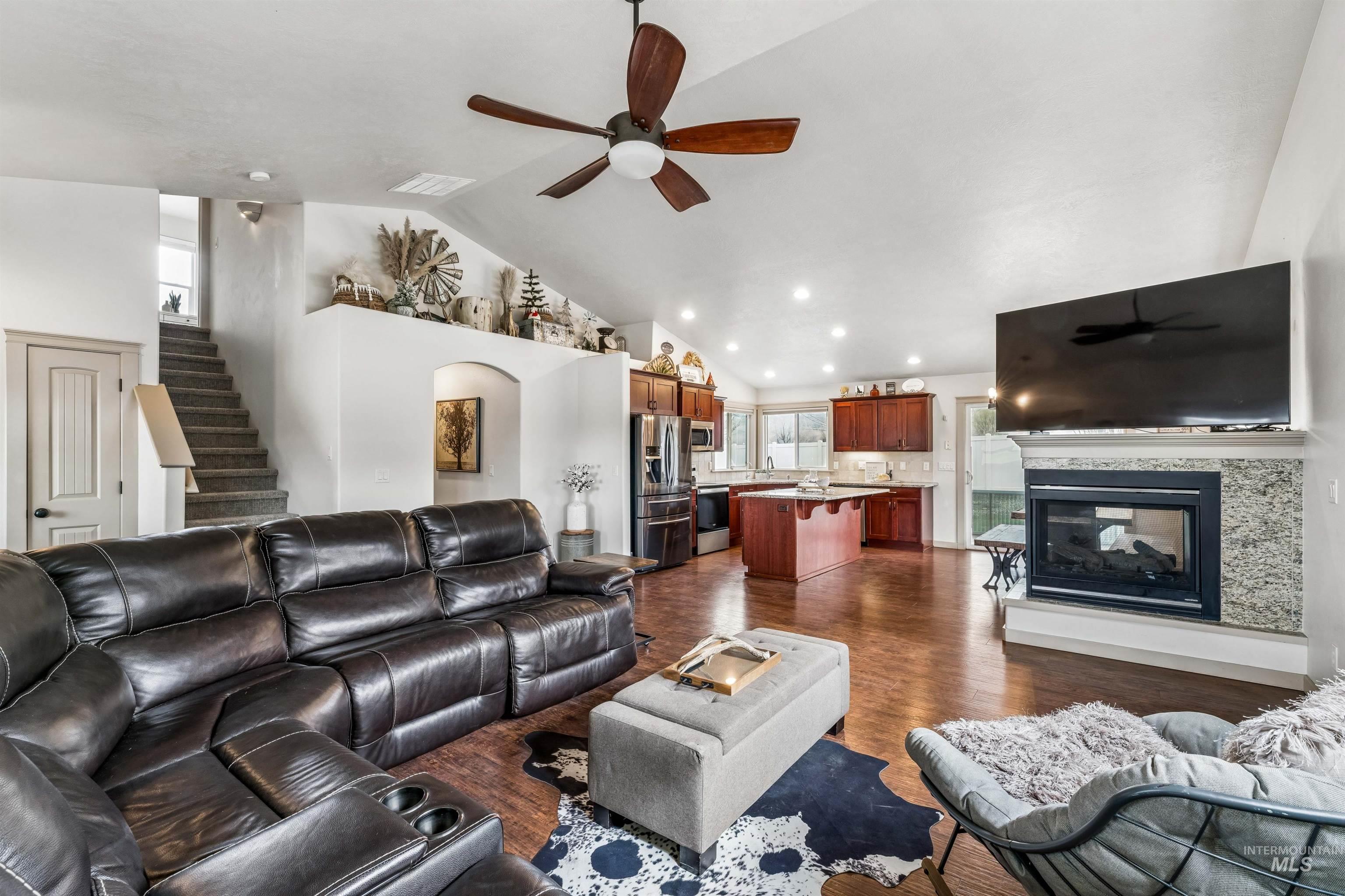 1108 E Royalty, Emmett, Idaho 83617, 4 Bedrooms, 3 Bathrooms, Residential For Sale, Price $517,000, 98977814