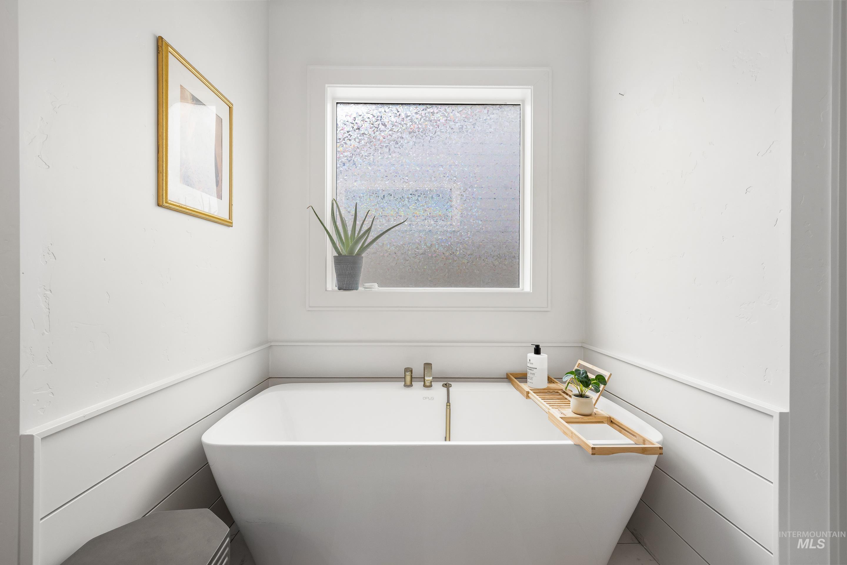 1440 W Cerulean St, Kuna, Idaho 83634, 4 Bedrooms, 2 Bathrooms, Residential For Sale, Price $535,000, 98977815